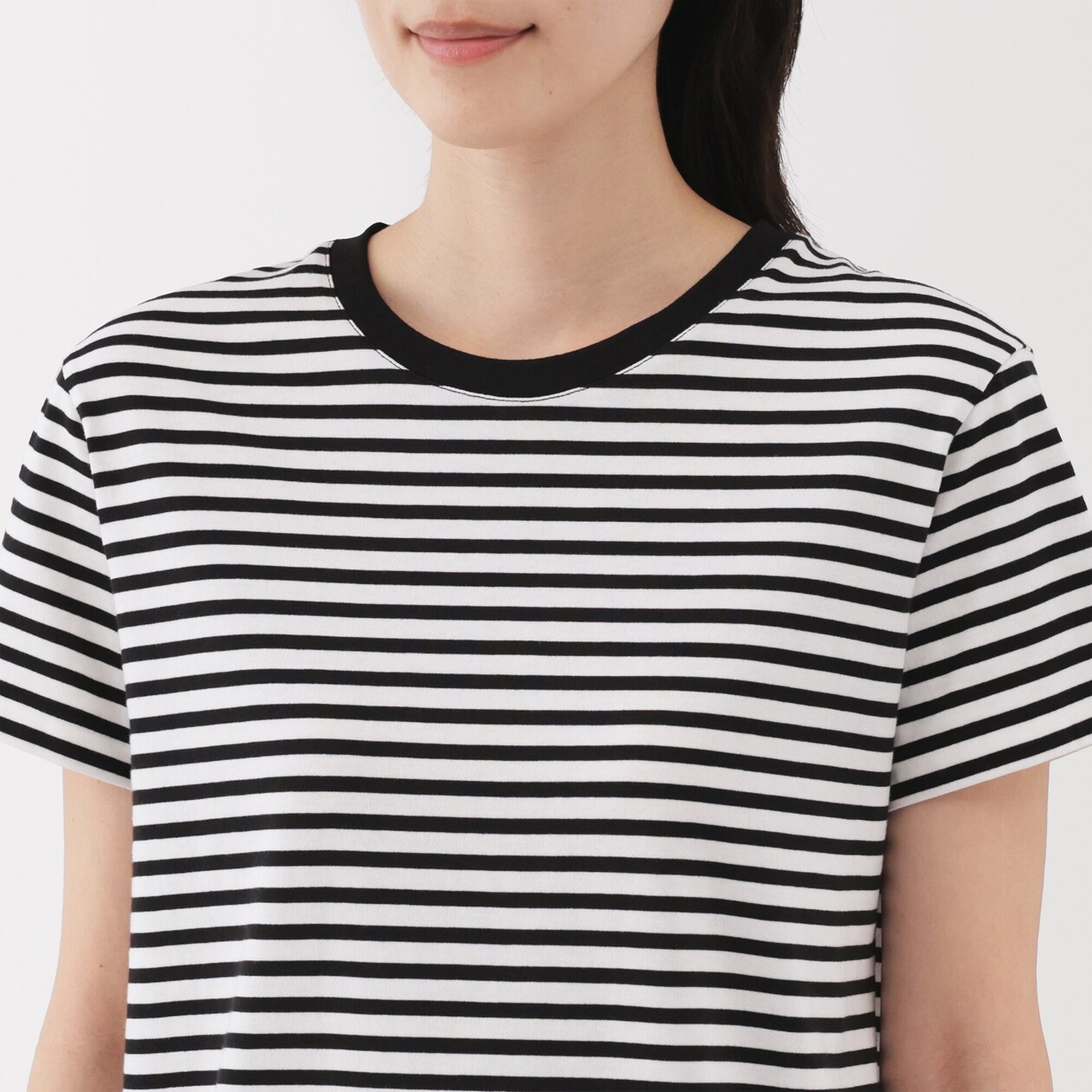 婦人　天竺編みクルーネック半袖Ｔシャツ