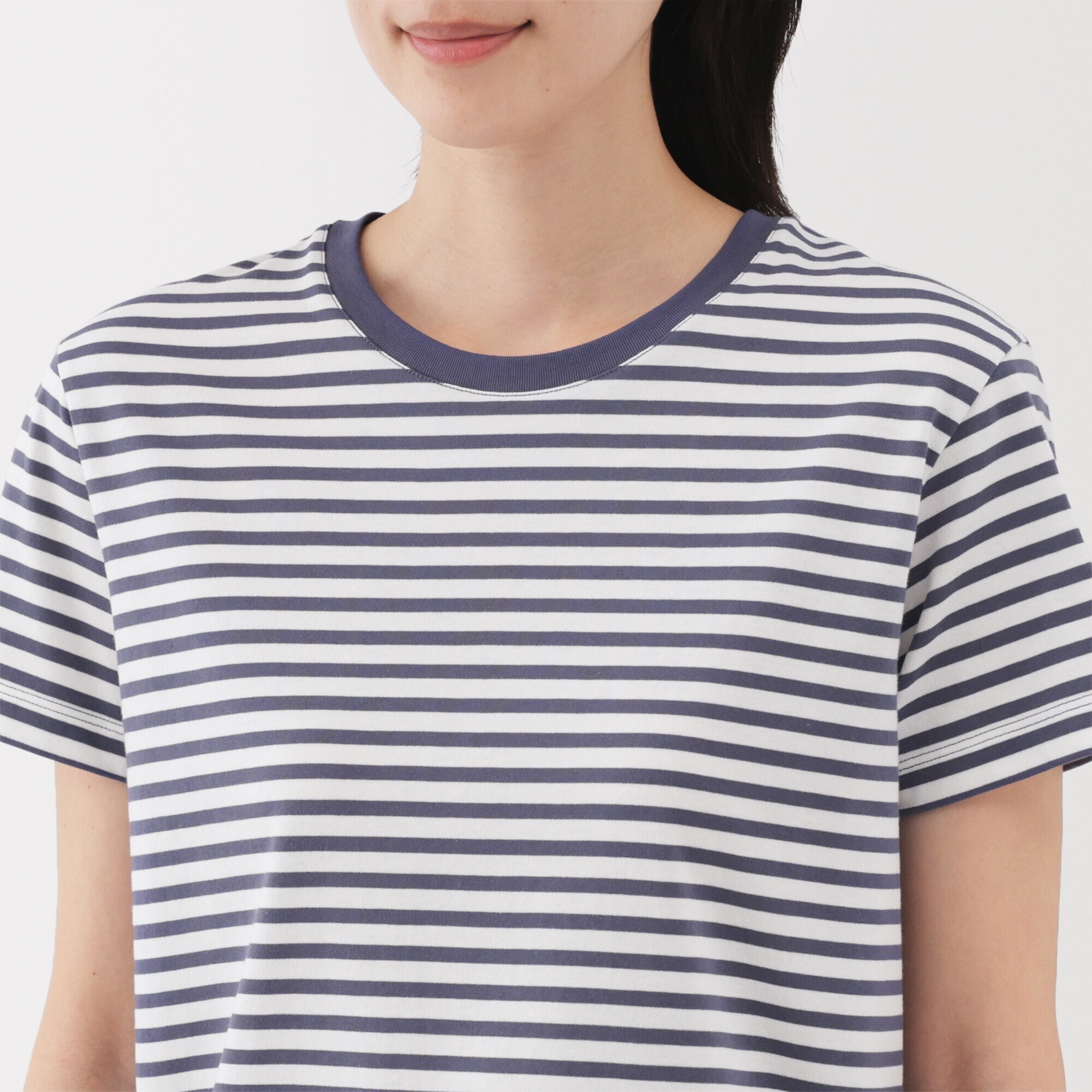 婦人　天竺編みクルーネック半袖Ｔシャツ