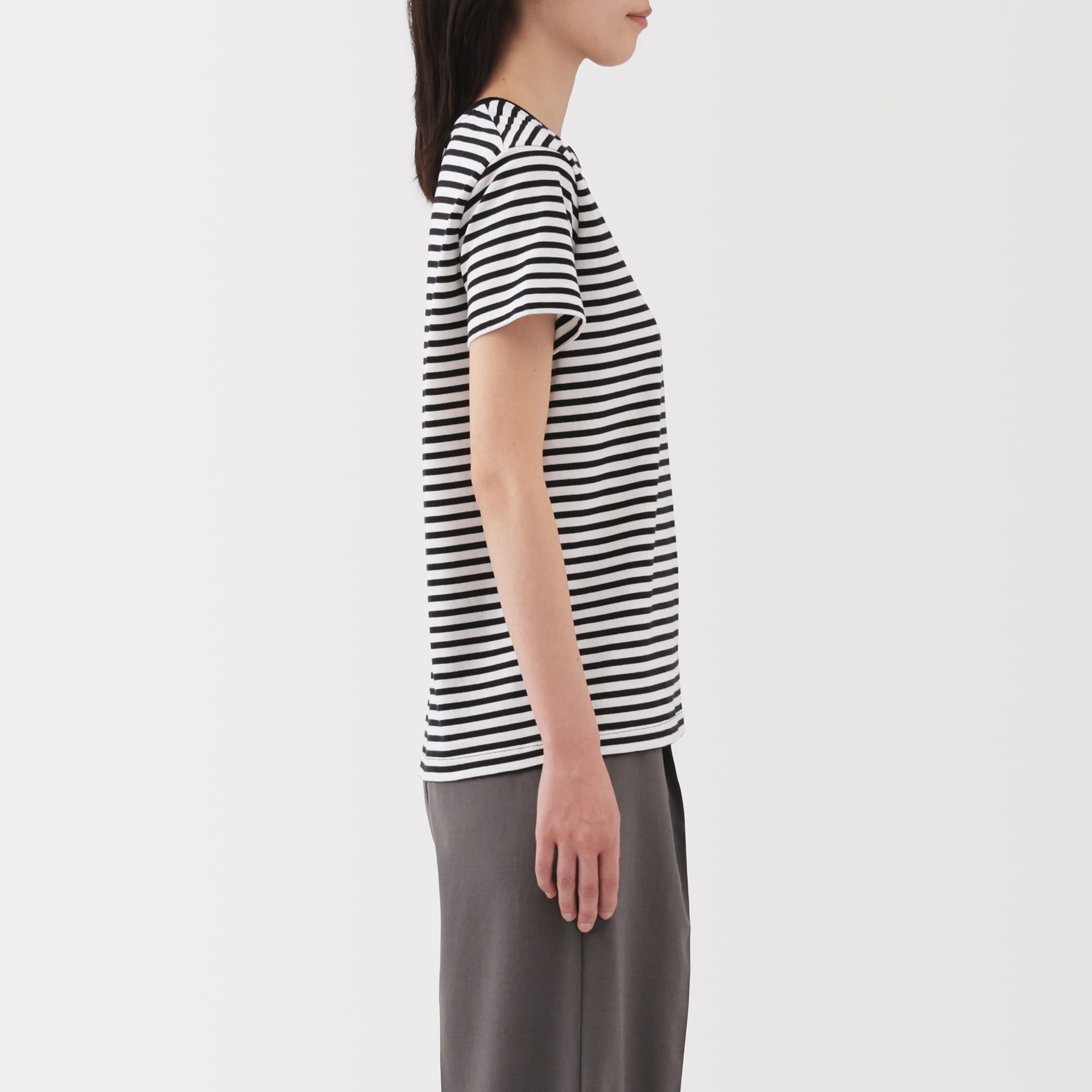 婦人　天竺編みクルーネック半袖Ｔシャツ