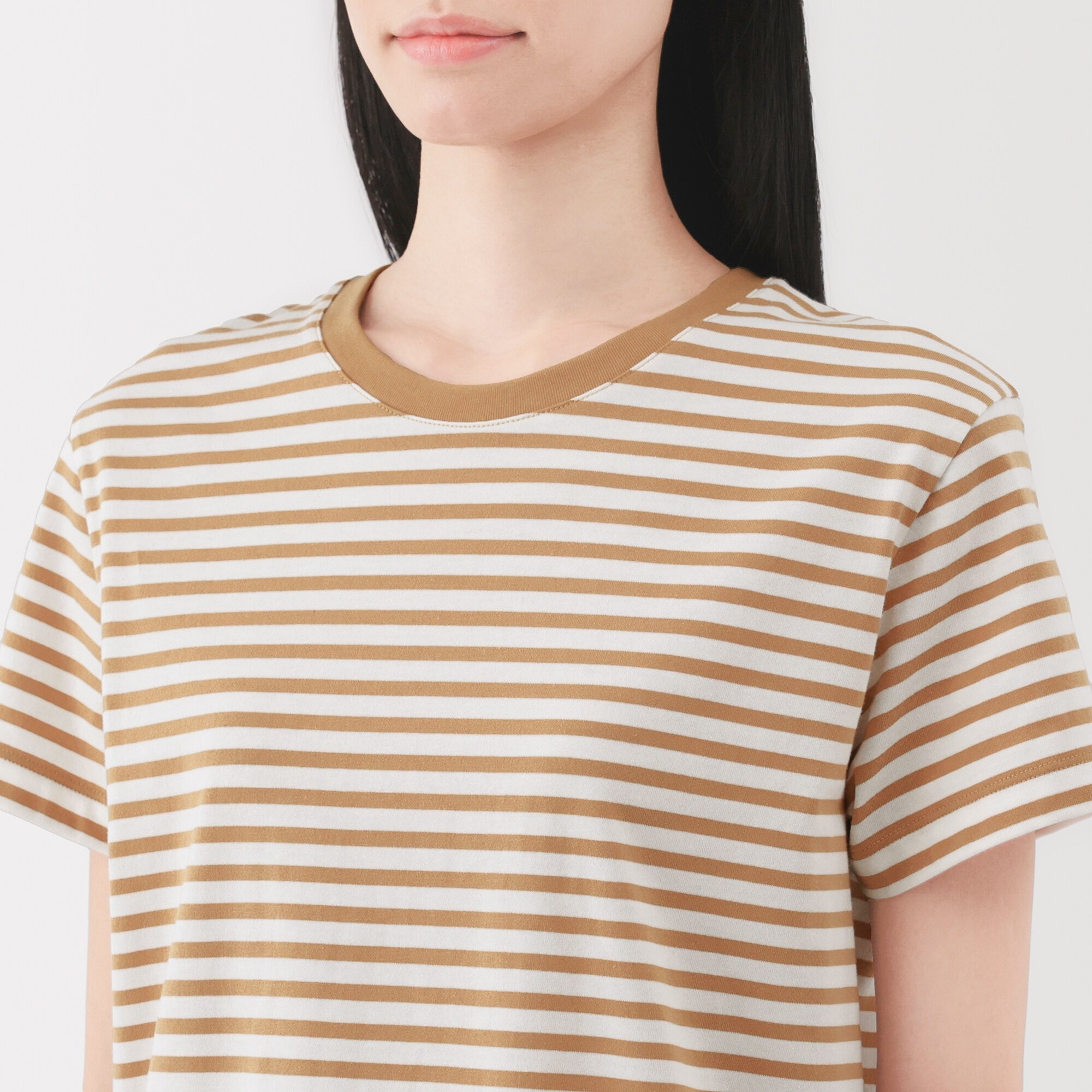 婦人　天竺編みクルーネック半袖Ｔシャツ