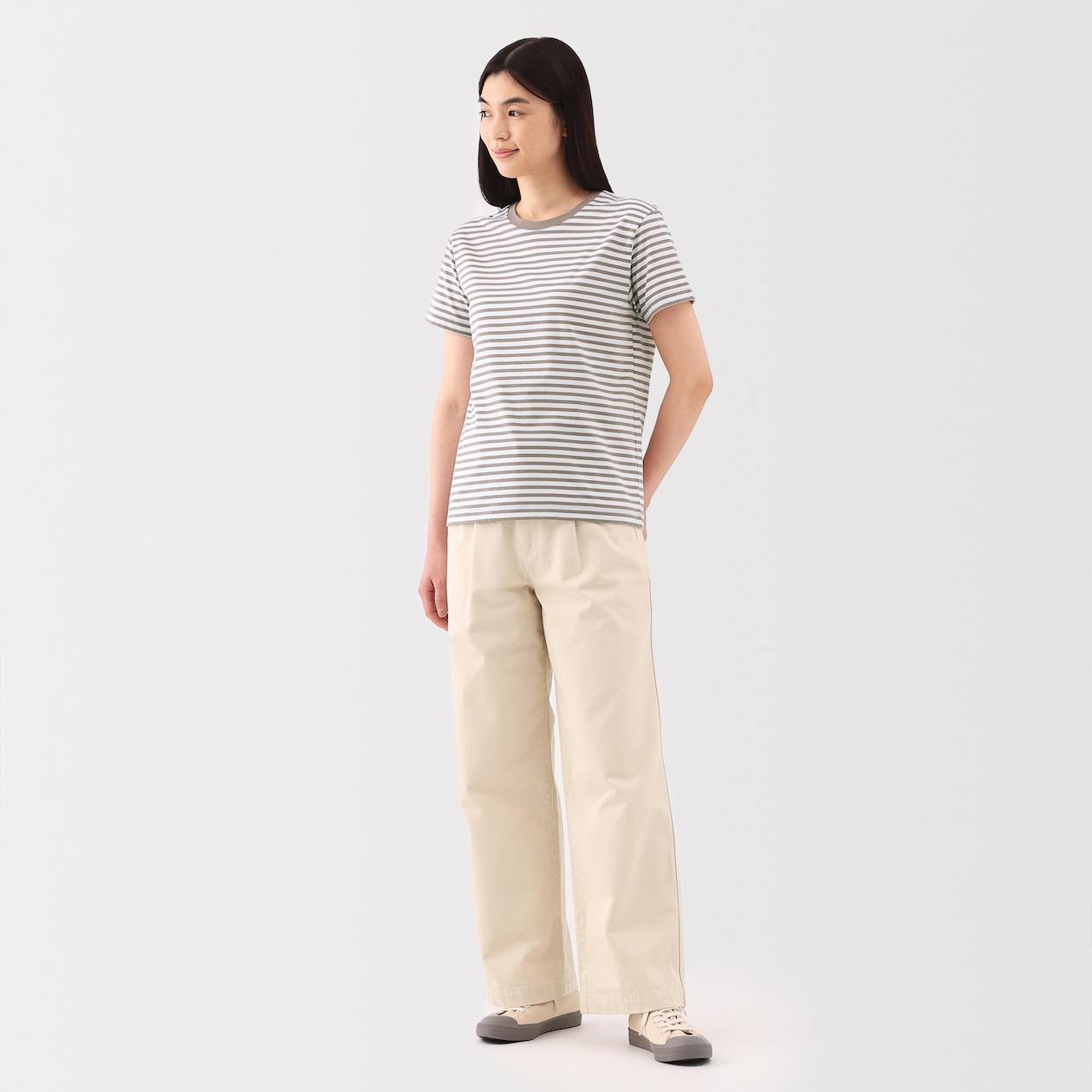 婦人　天竺編みクルーネック半袖Ｔシャツ