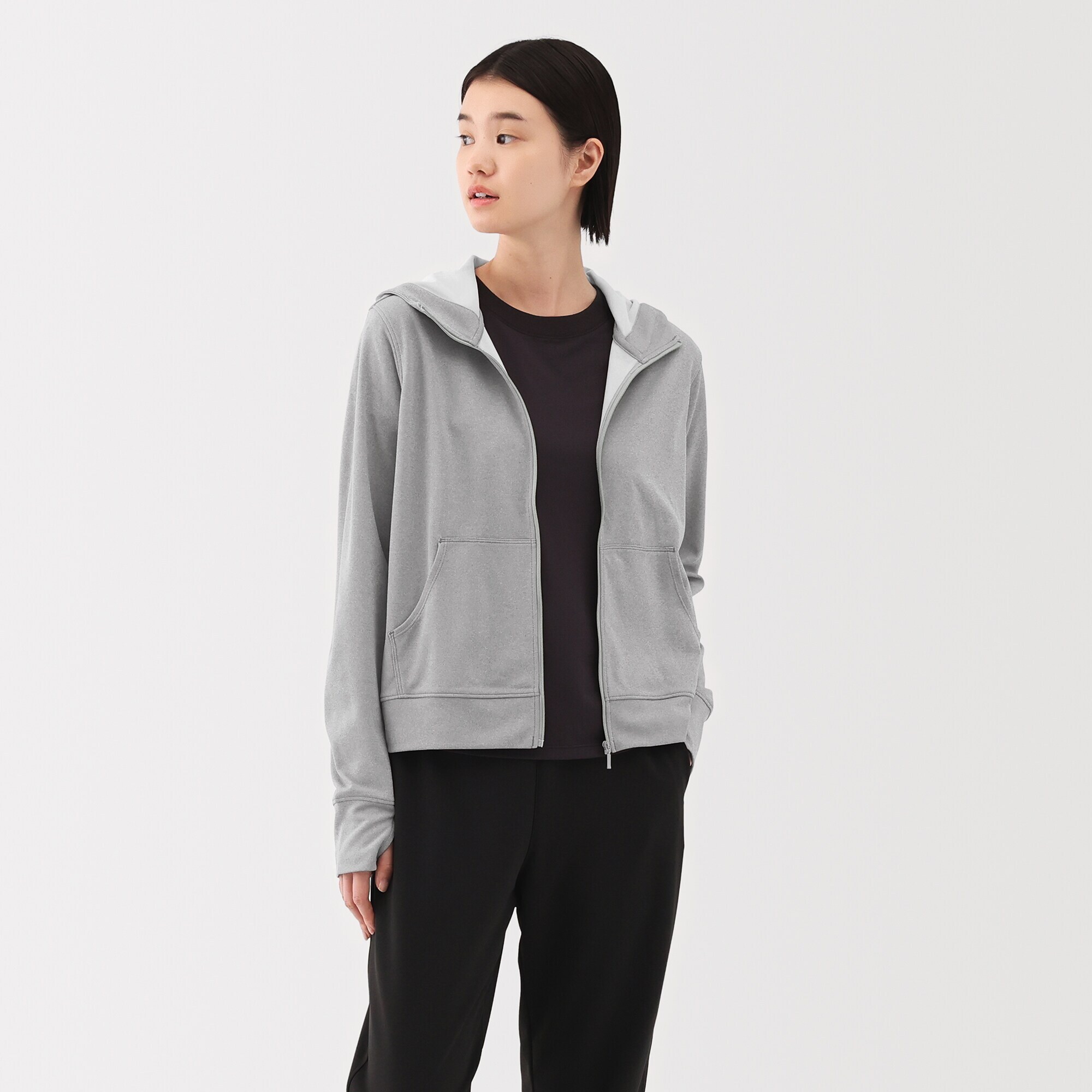 婦人　ＵＶカット乾きやすいフルジップパーカ