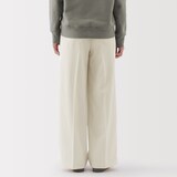 婦人　撥水　タックストレートパンツ