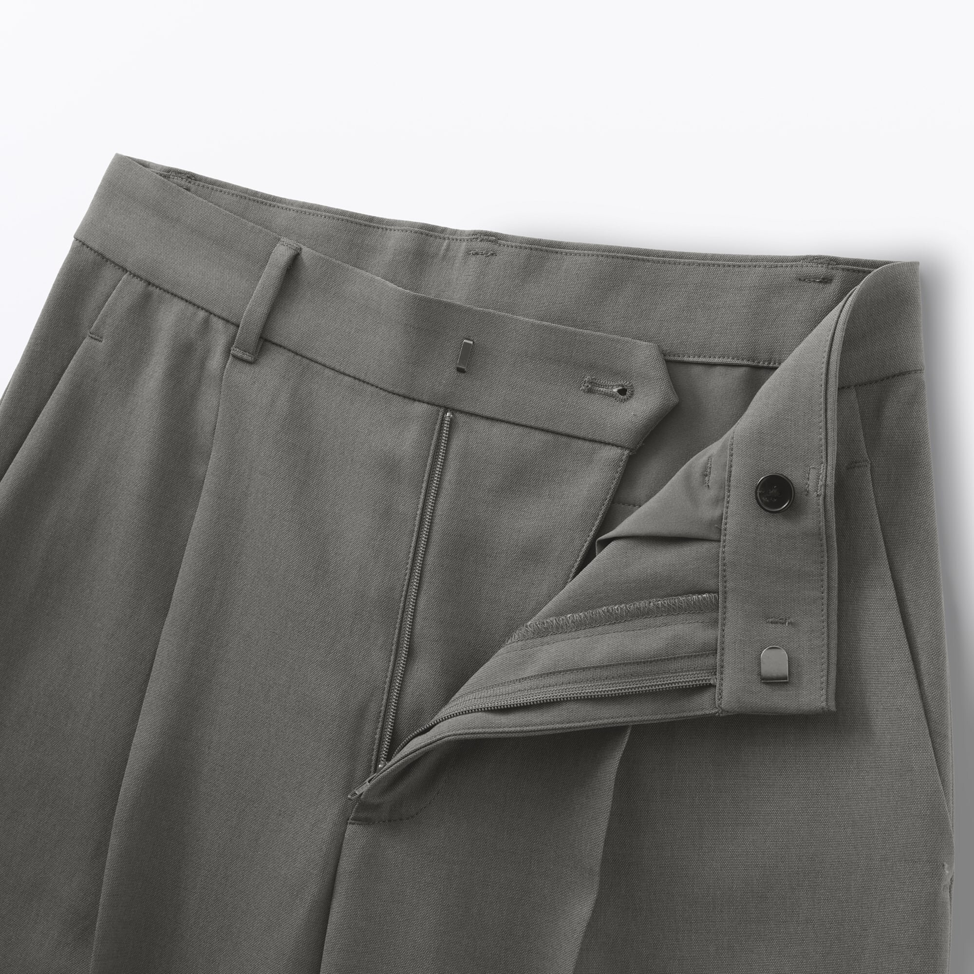 婦人　撥水　タックストレートパンツ