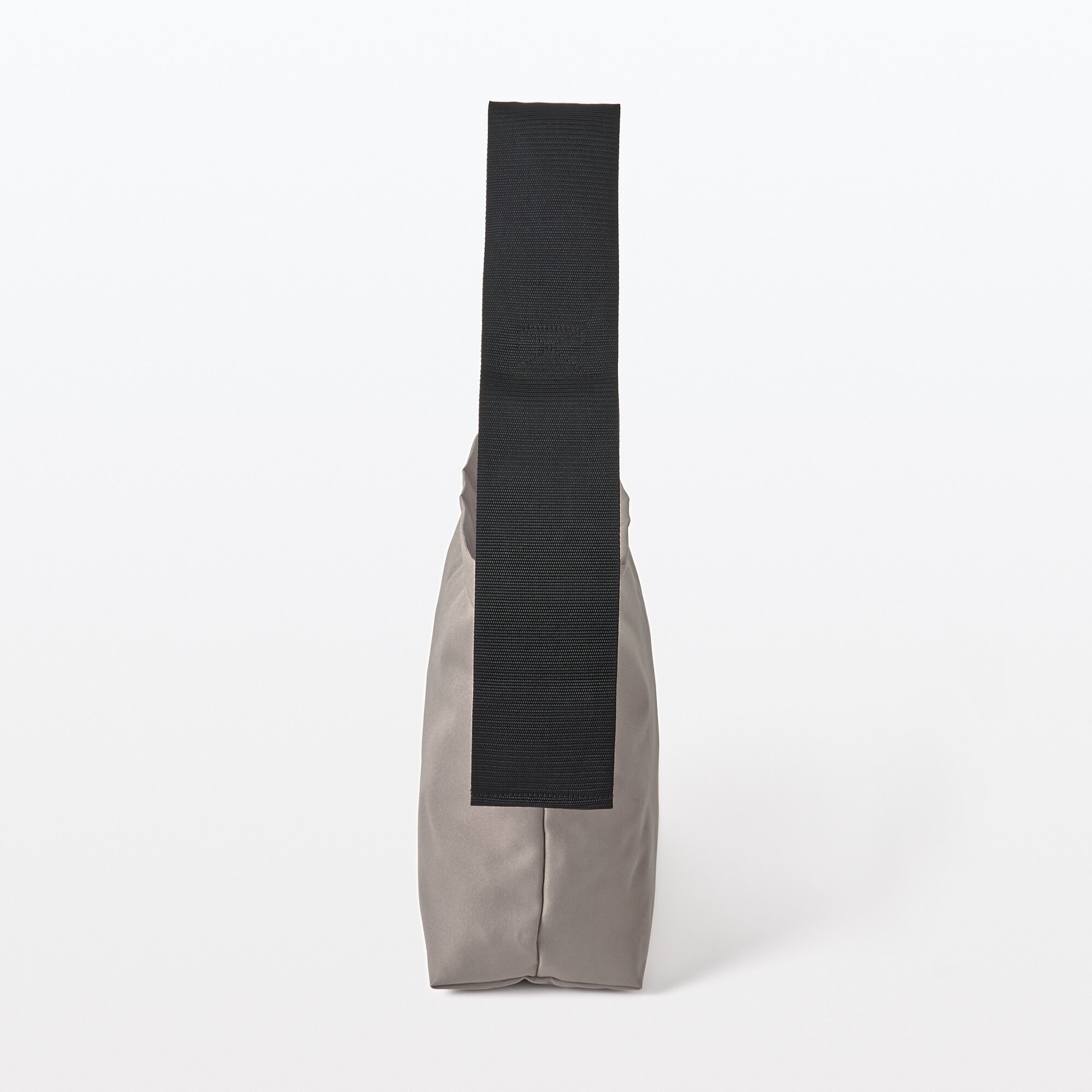 太ベルトスクエアショルダーバッグ