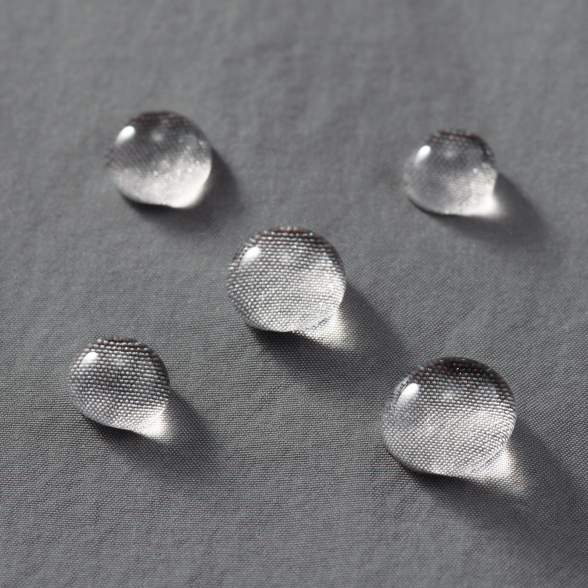 キッズ　撥水ＵＶカットポケッタブルウィンドブレーカー