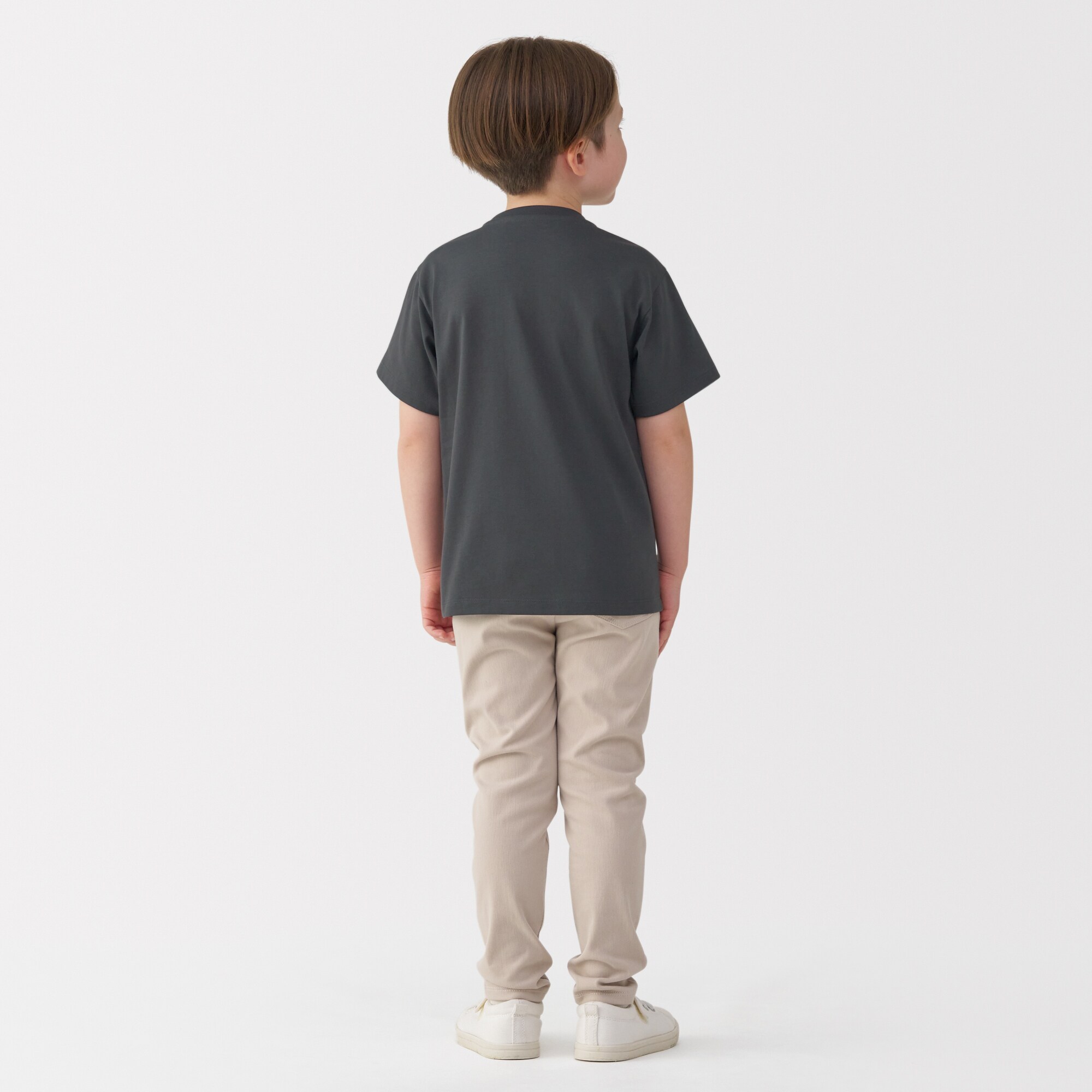 キッズ　天竺編み刺繍入りポケット半袖Ｔシャツ