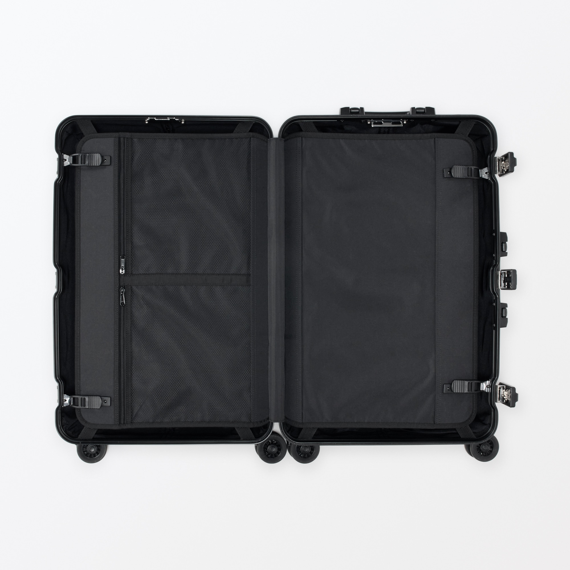 アルミハードキャリーケース６０リットル（黒）