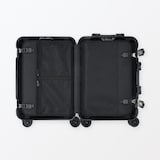 アルミハードキャリーケース３４リットル（黒）