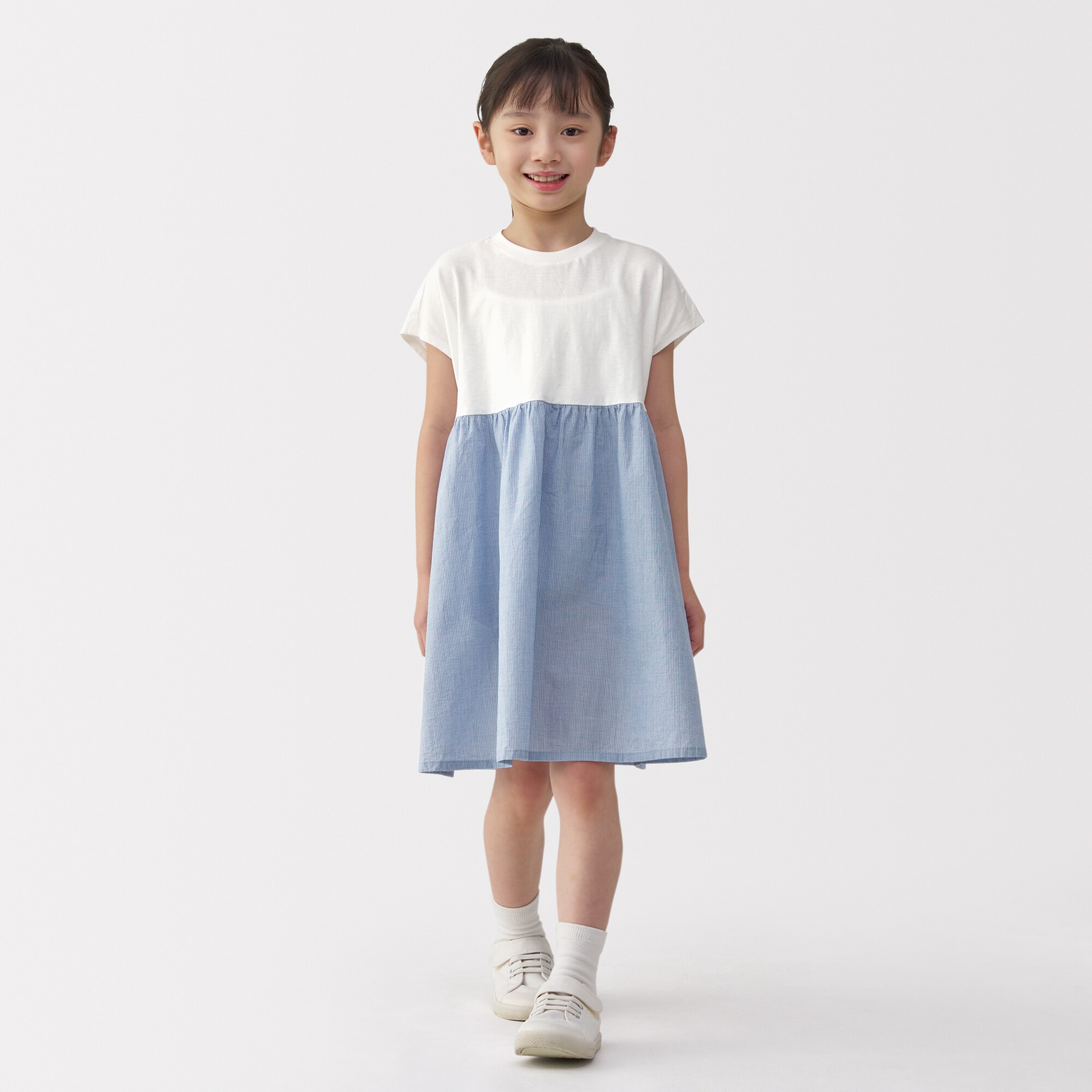 キッズ　涼感プルオーバー半袖ワンピース