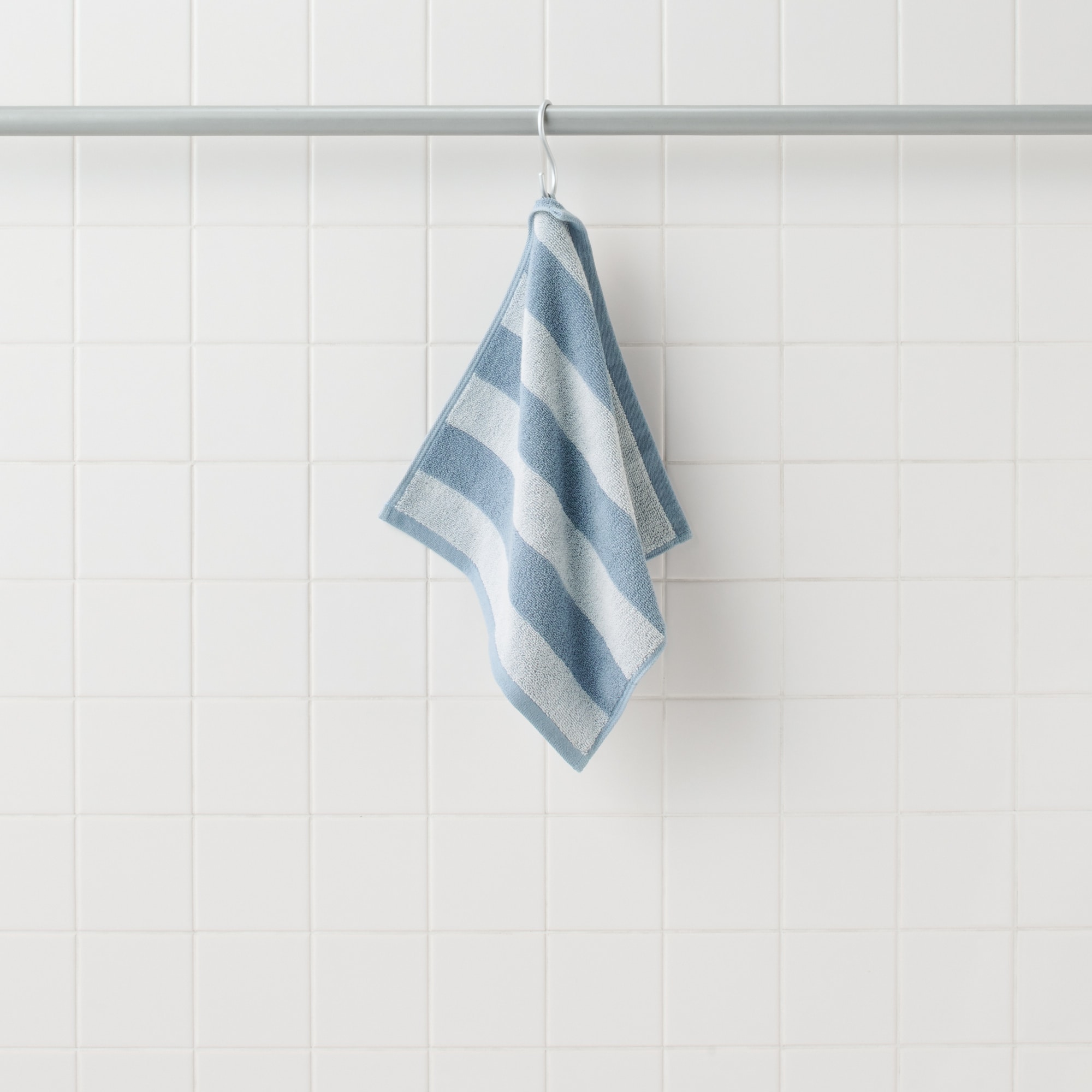 ふっくらパイルハンドタオルループ付き（柄）