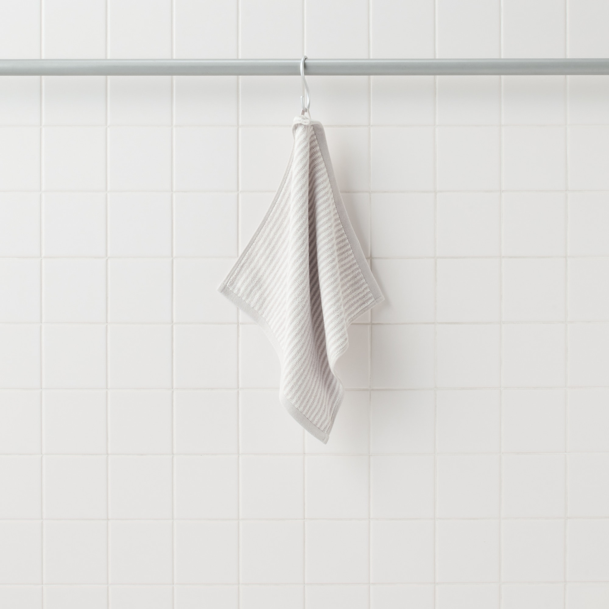 ふっくらパイルハンドタオルループ付き（柄）