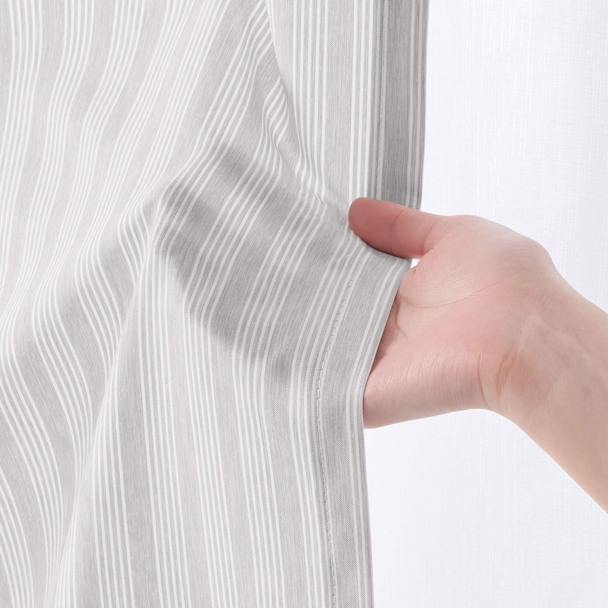 再生ポリエステル使い　ノンプリーツカーテン