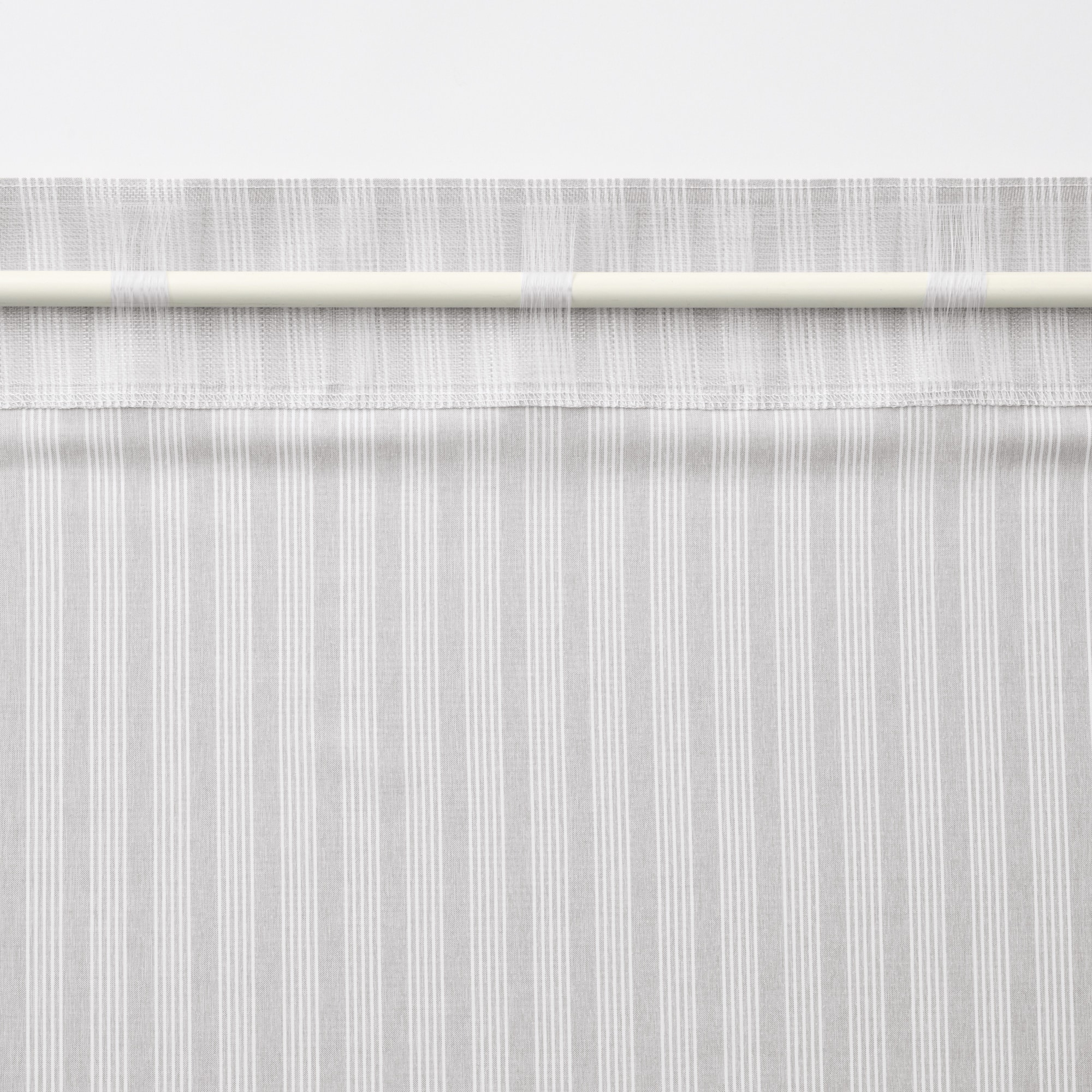 再生ポリエステル使い　ノンプリーツカーテン