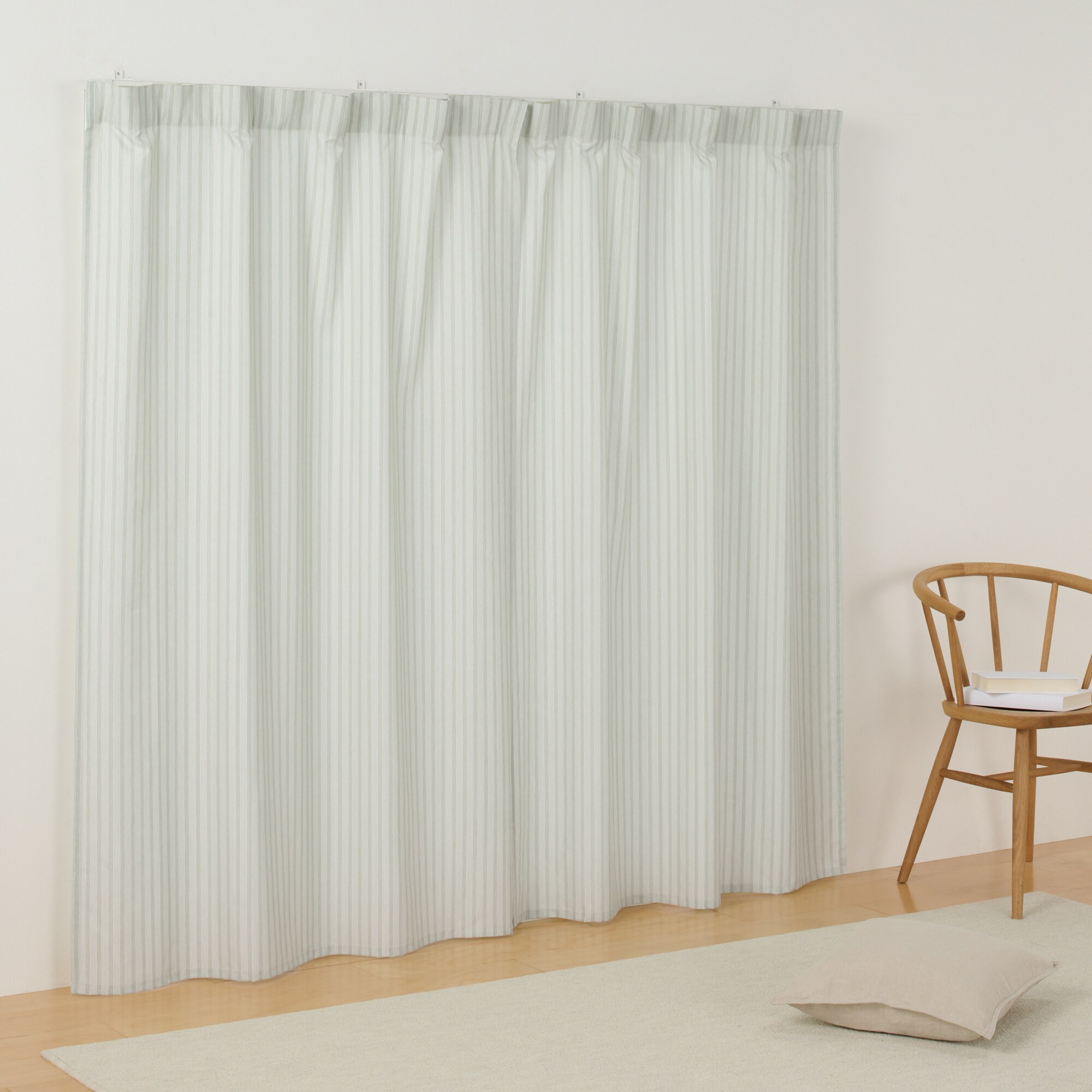 再生ポリエステル使い　ノンプリーツカーテン