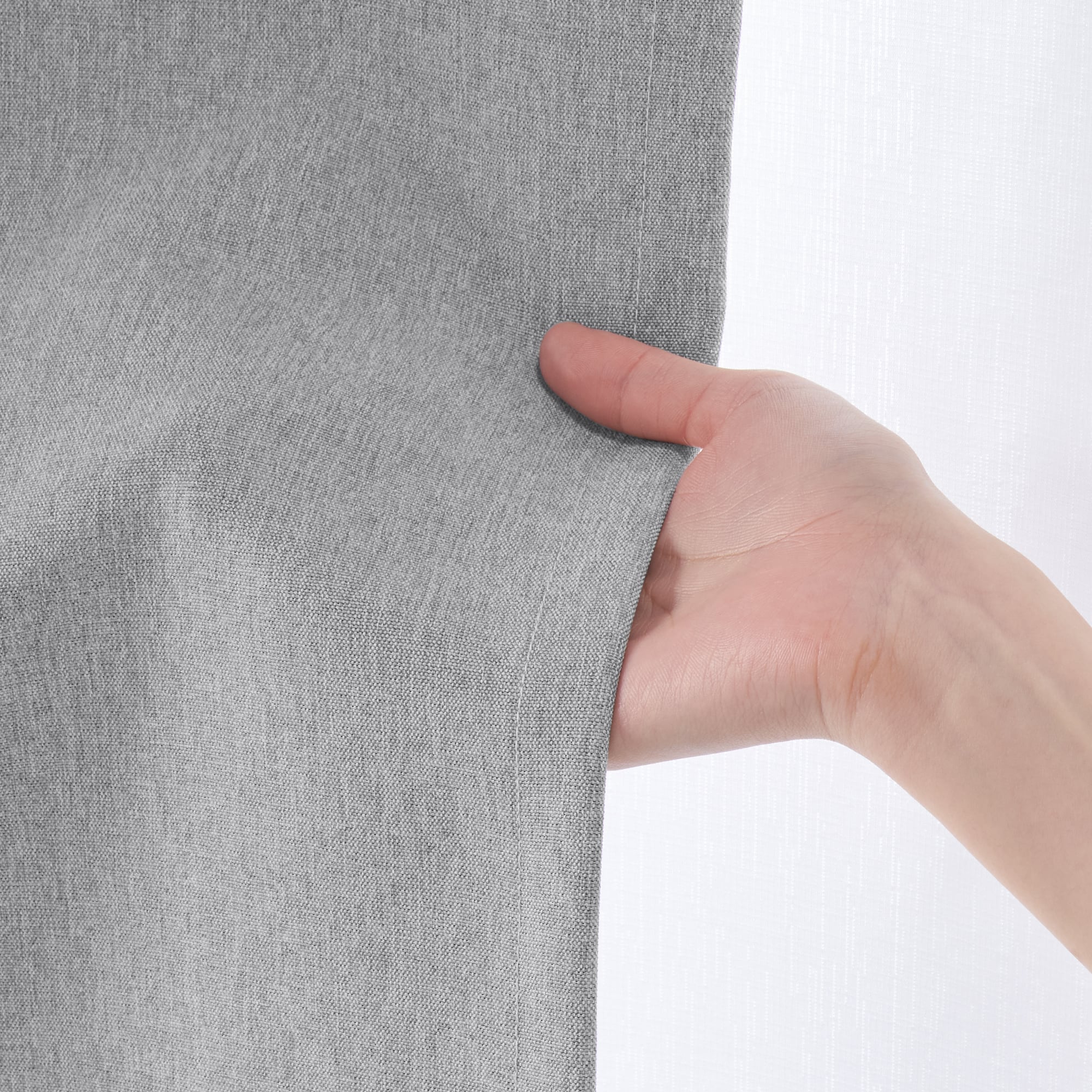 遮光性　ポリエステル平織りノンプリーツカーテン・２枚組