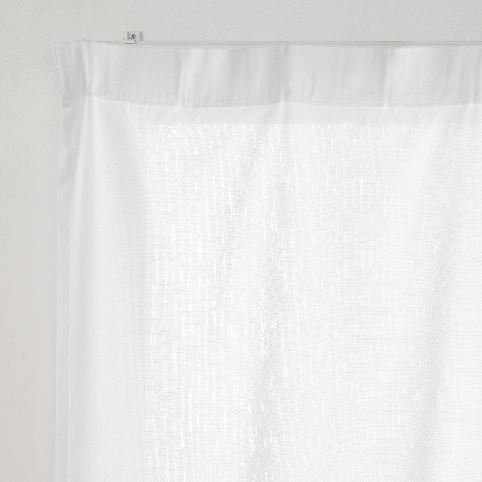 遮像　ポリエステルノンプリーツレースカーテン・２枚組