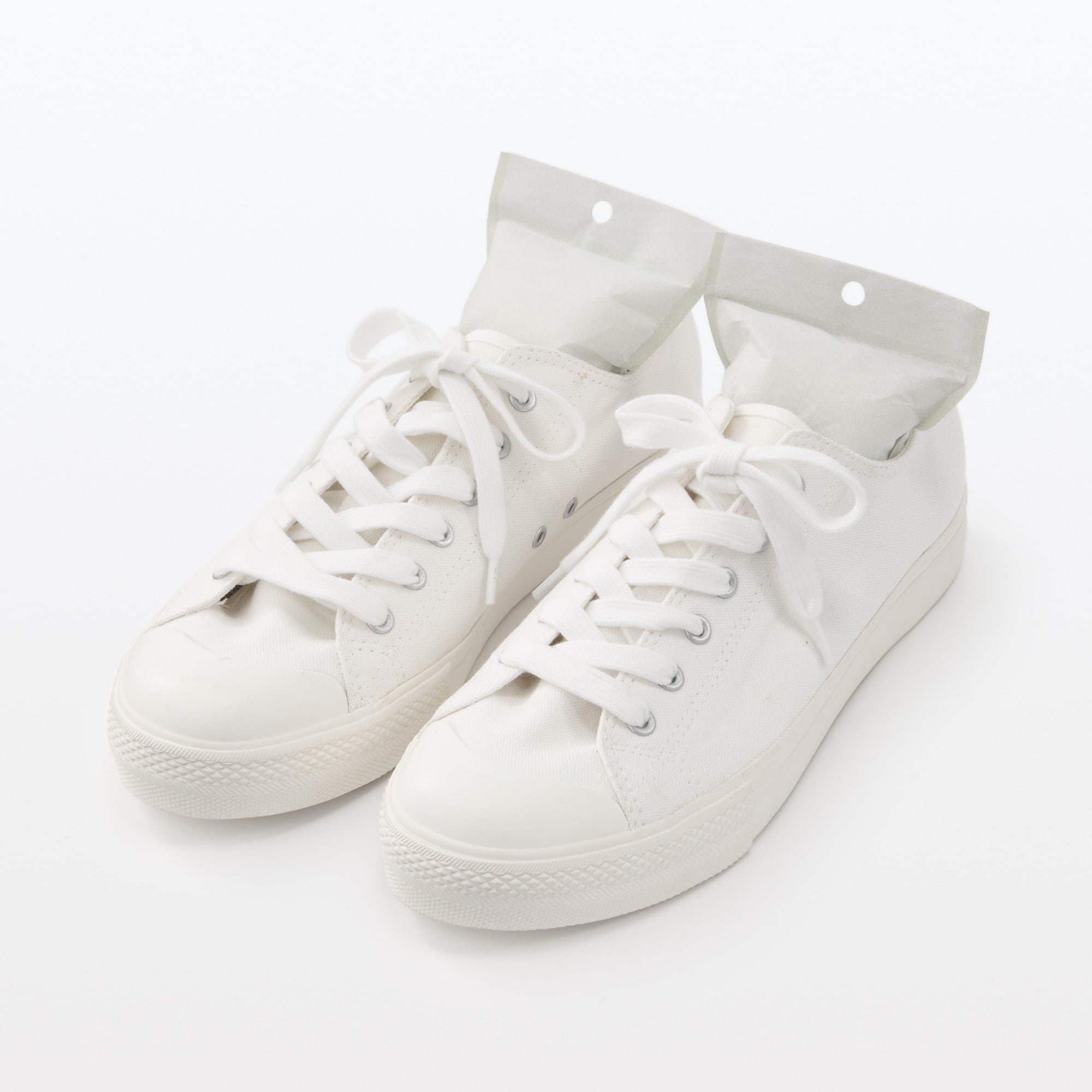 消臭機能付き　くりかえし使える除湿剤