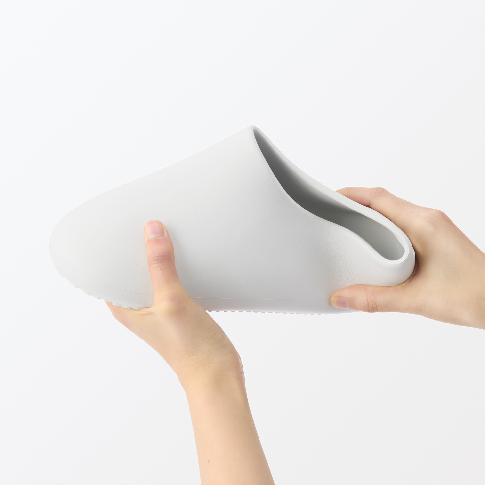 ＥＶＡ　吊るせるやわらかバススリッパ・Ｌ　グレー