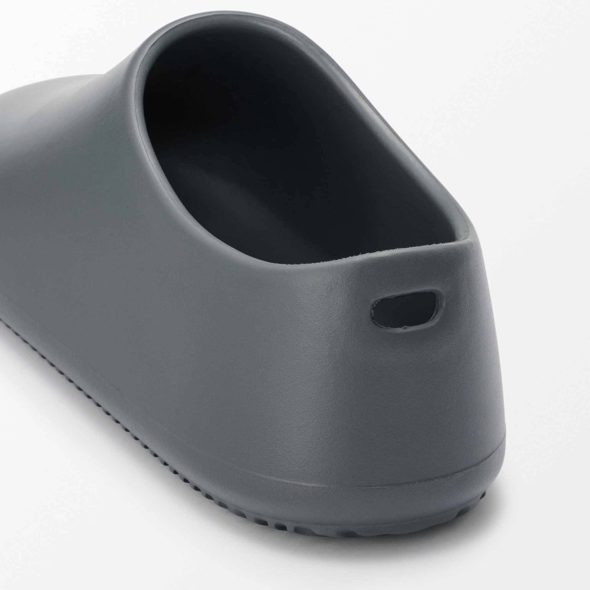 ＥＶＡ　吊るせるやわらかバススリッパ・Ｌ　ダークグレー