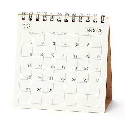 【８月下旬発売予定】【小】バガス入りペーパー月曜始まりカレンダー・２０２５年１２月～２０２６年１２月　約１２０×１２０ｍｍ・卓上用