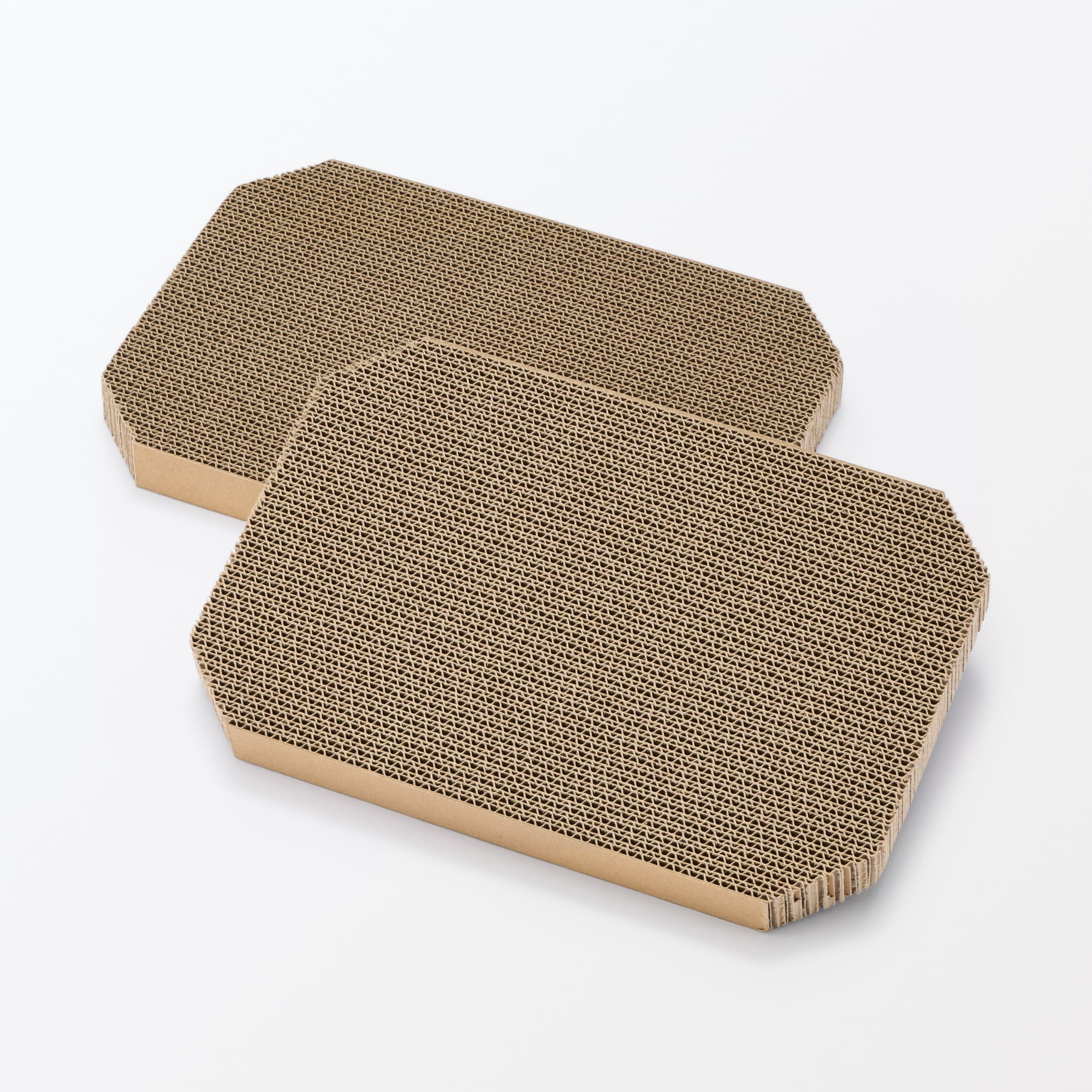 ダンボール　爪とぎ