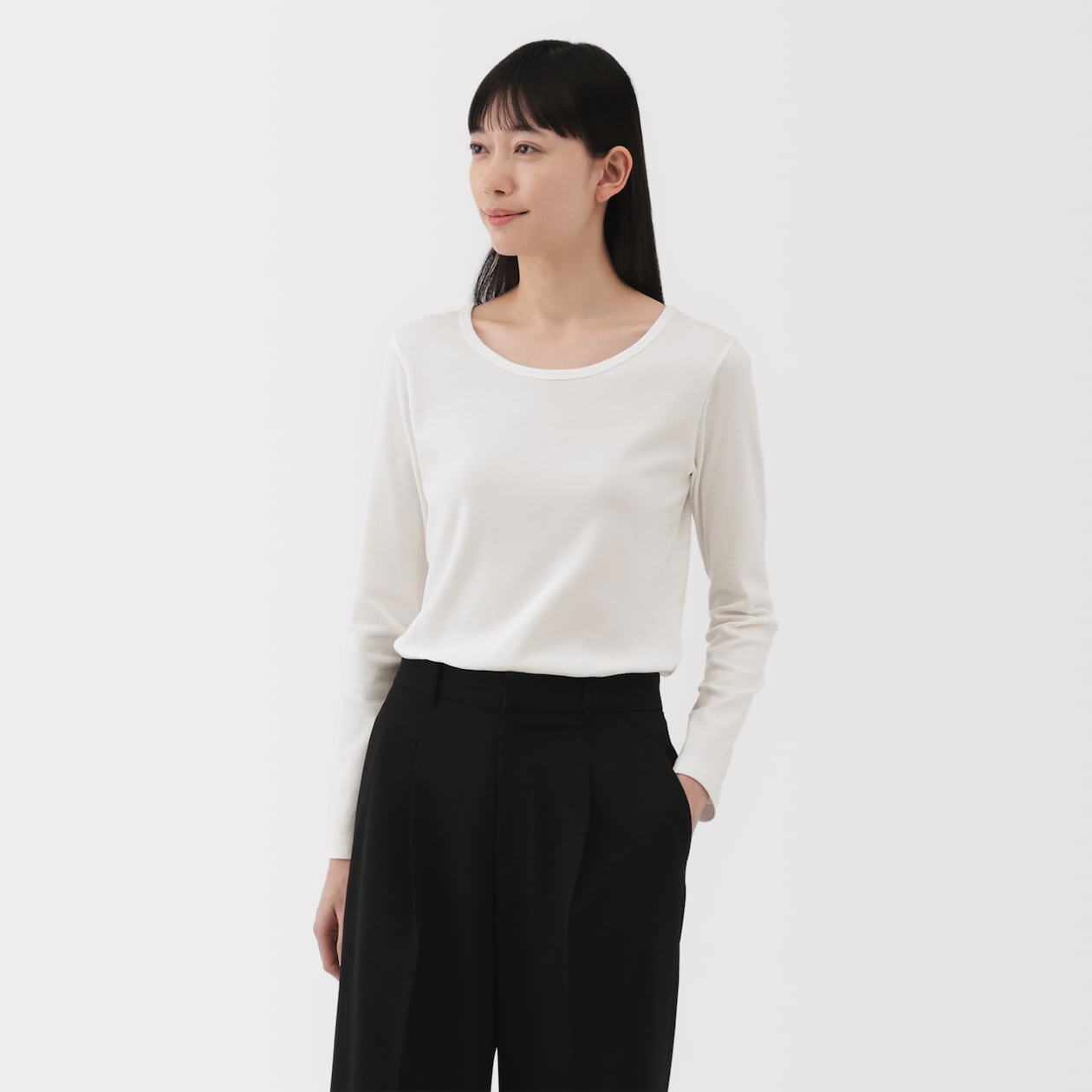 婦人　ストレッチフライス編みクルーネック長袖Ｔシャツ