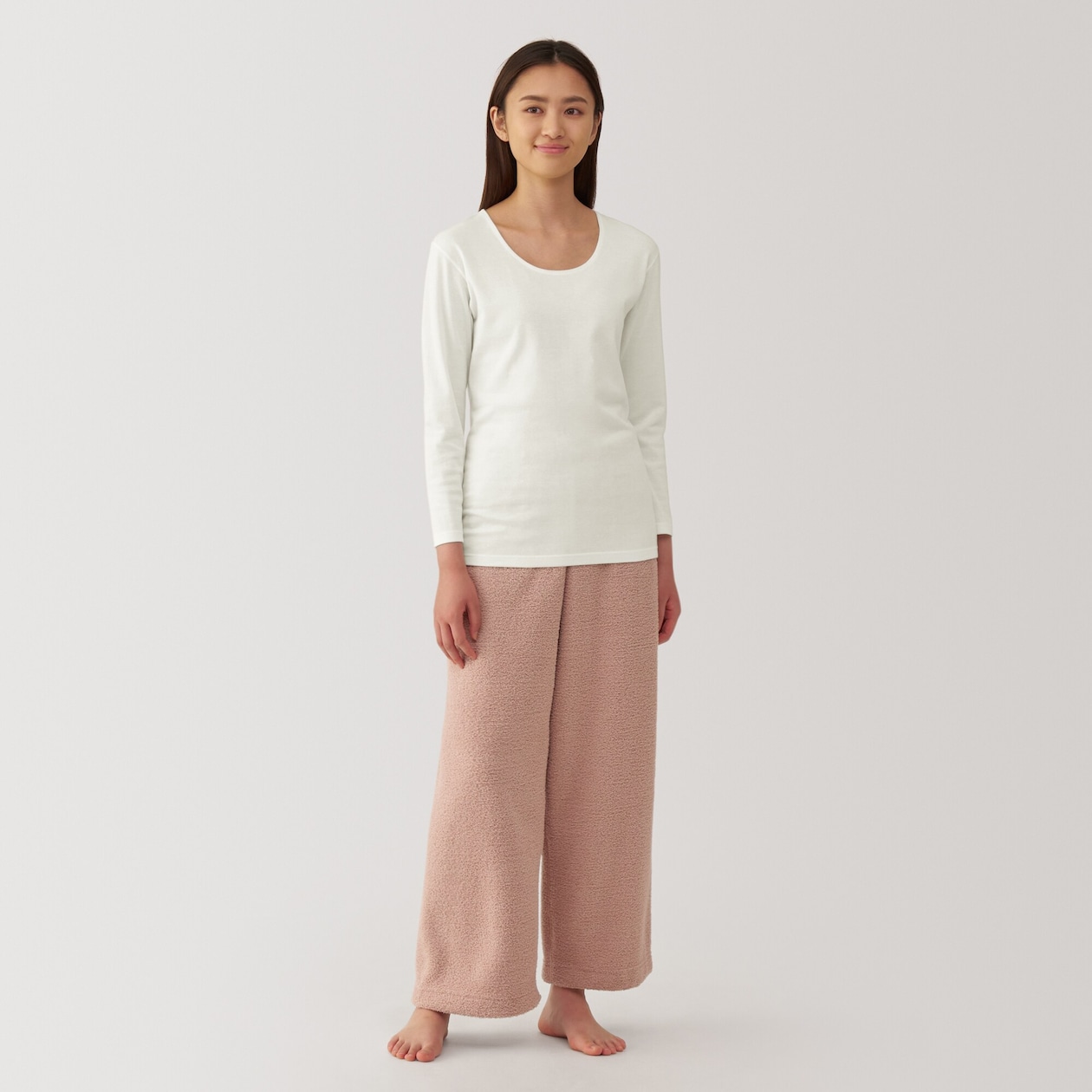 婦人　あったか綿　厚手　Ｕネック八分袖Ｔシャツ