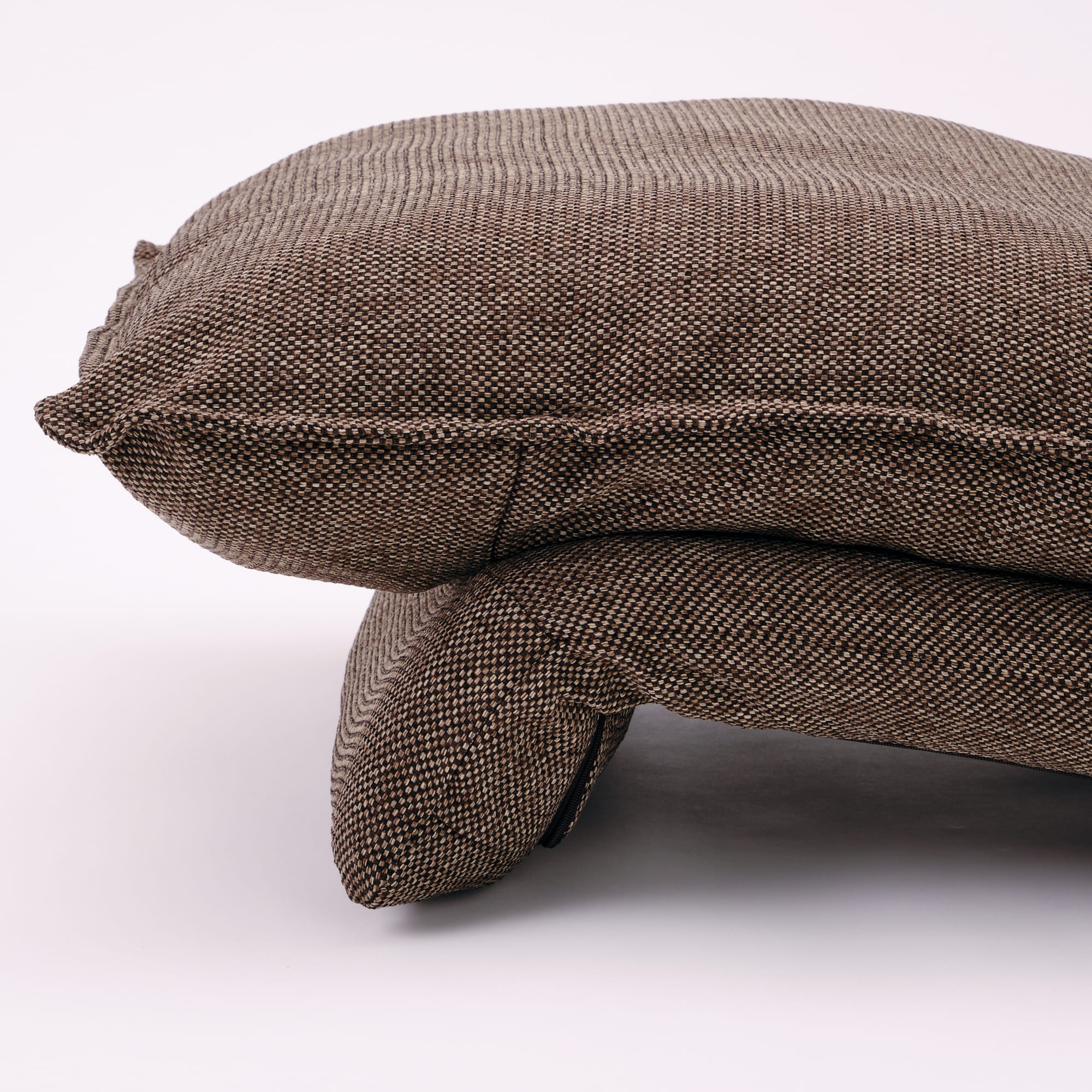 ハイバック座椅子　ブラウン