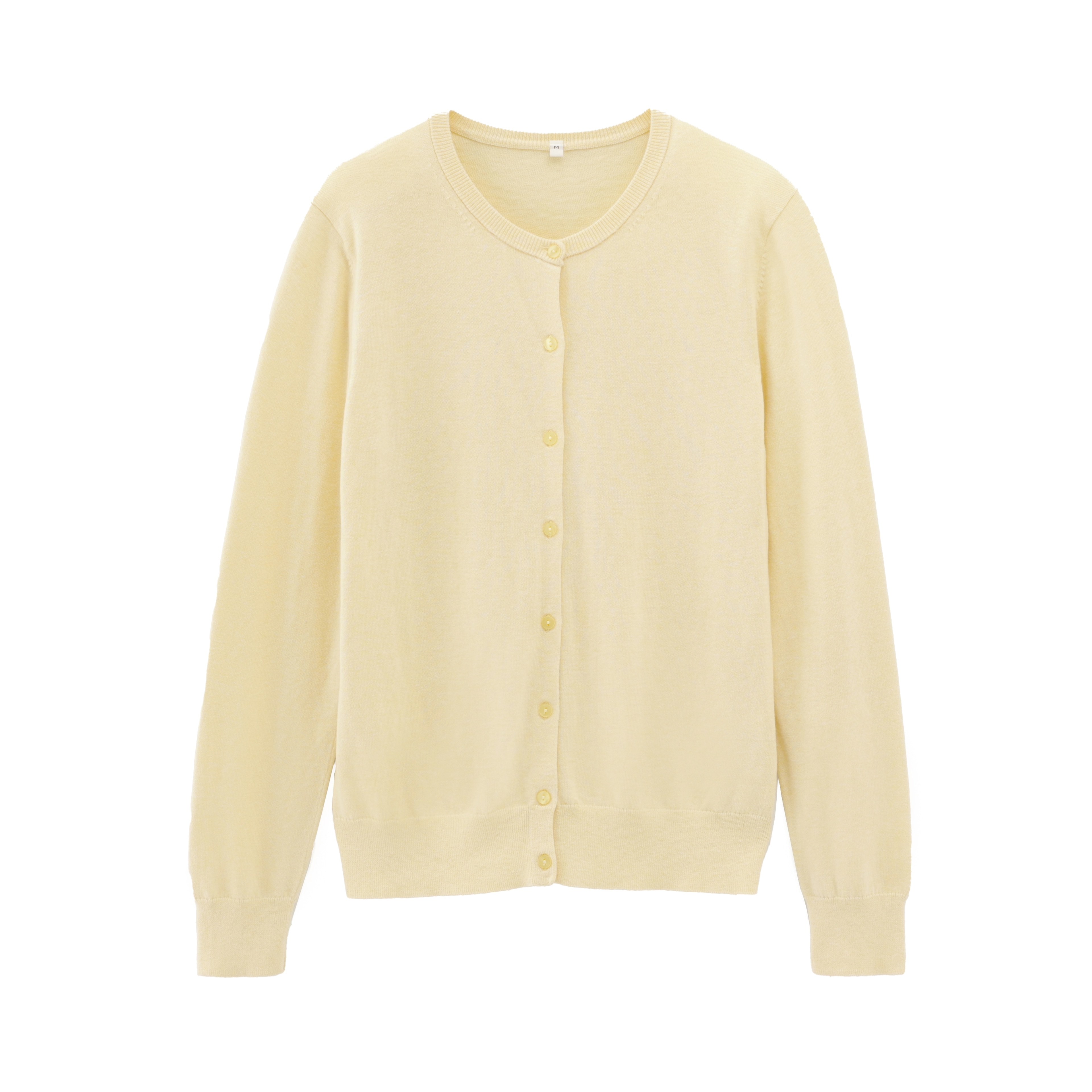 洗いなおした服　トップス