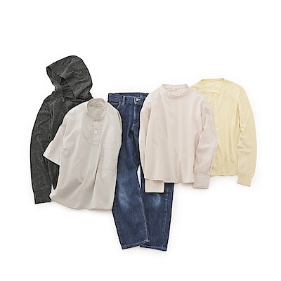 洗いなおした服　トップス