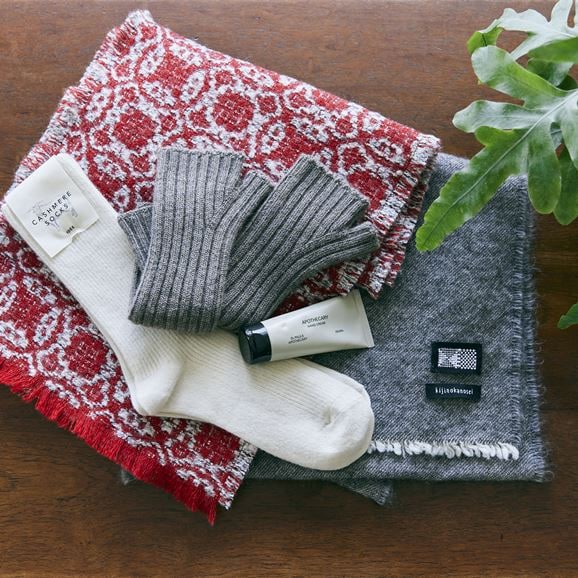 ［ＩＤＥＥ］Ｃａｓｈｍｅｒｅ　Ｓｏｃｋｓ　Ｅｃｒｕ　Ｌサイズ