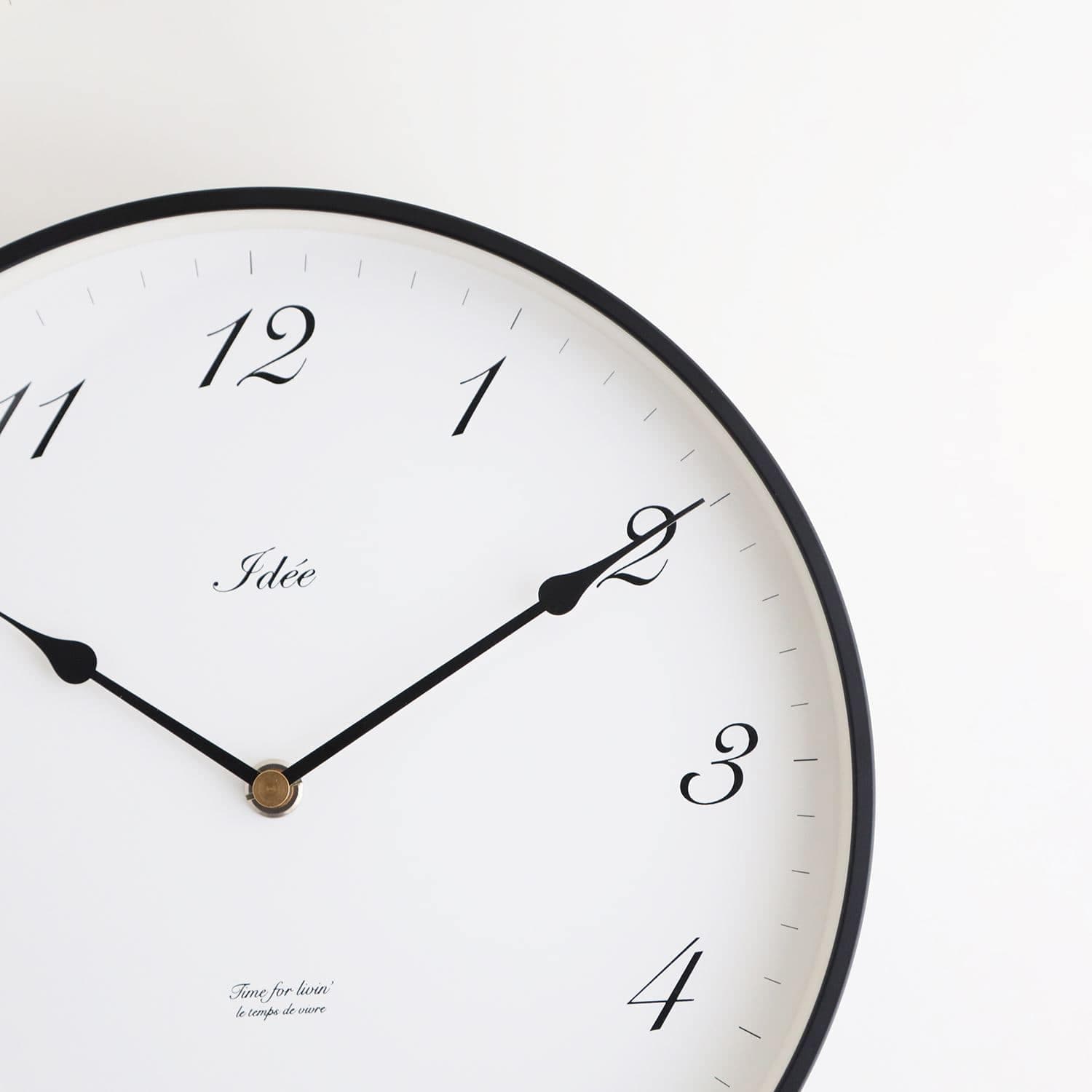 ［ＩＤＥＥ］ＩＤＥＥ　ＴＩＭＩＮＧ　掛け時計　２５０ｍｍ　アラビア数字（アルミ）