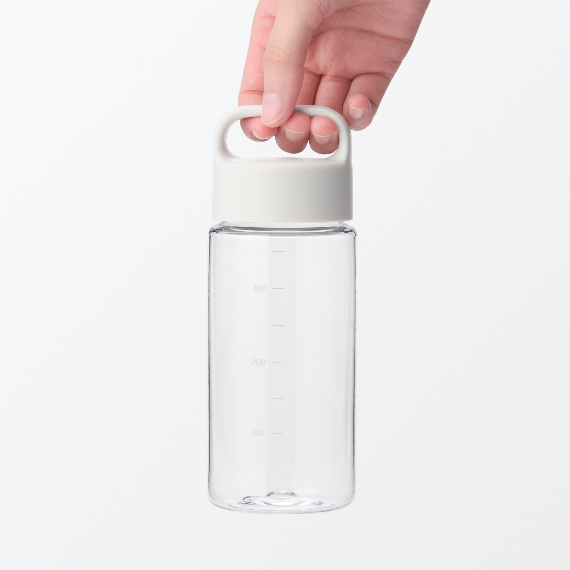 持ち運びやすい　目盛り付き　ドリンクボトル