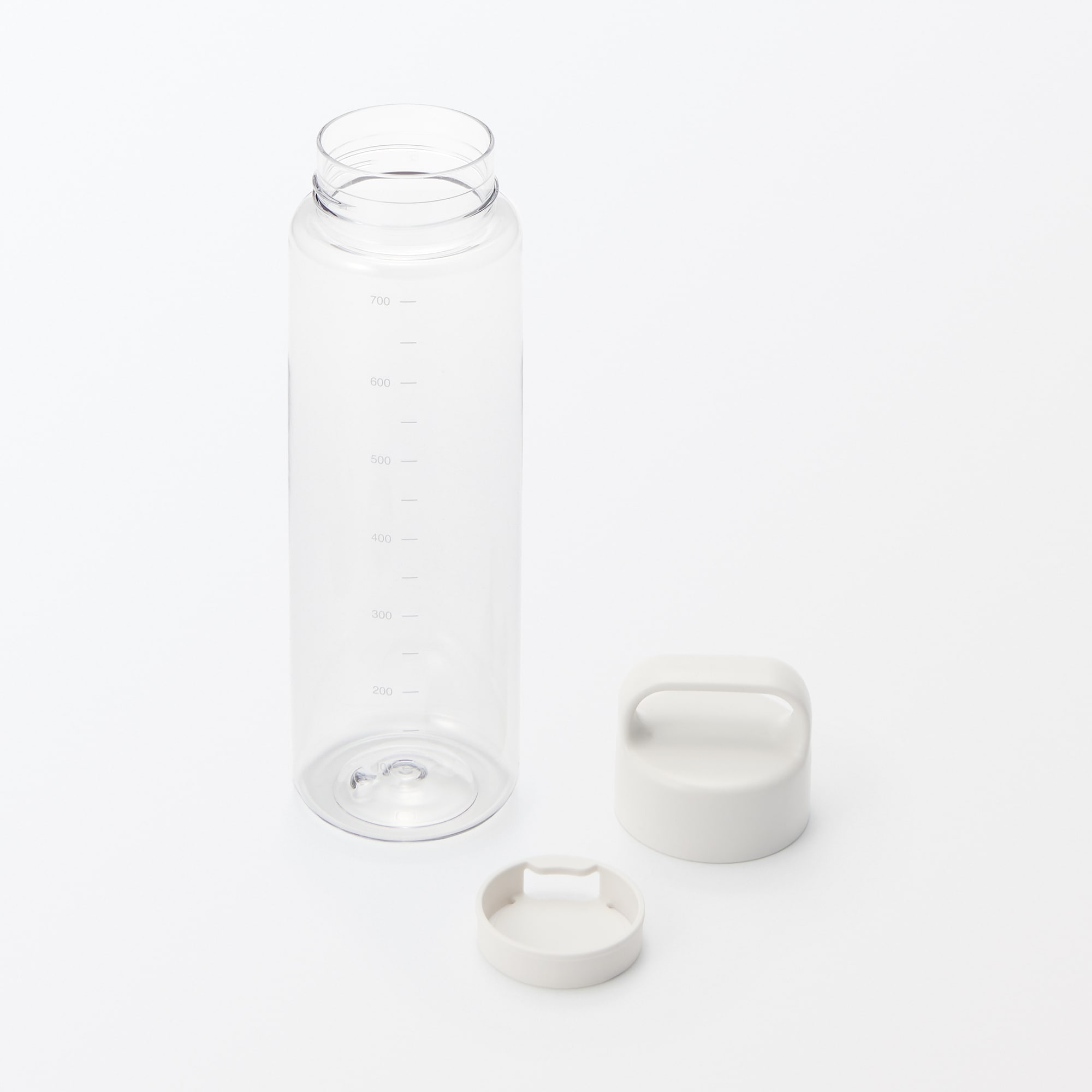 持ち運びやすい　目盛り付き　ドリンクボトル