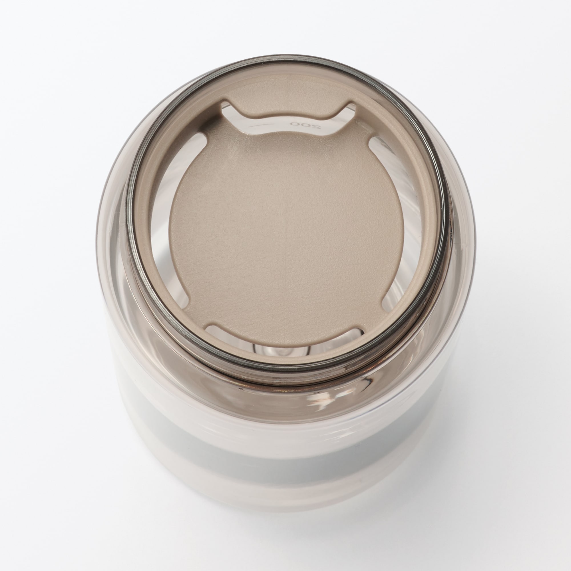 持ち運びやすい　目盛り付き　ドリンクボトル