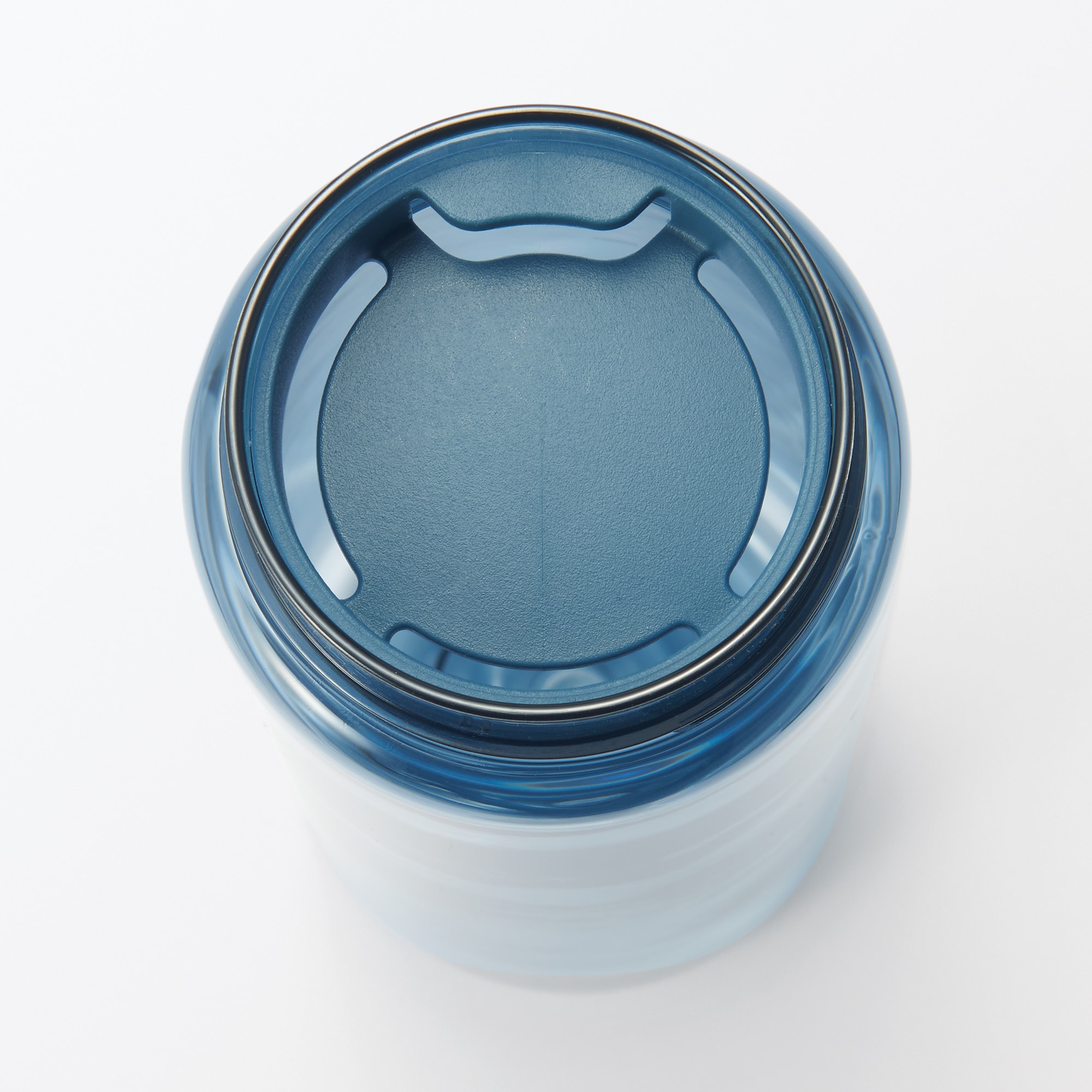 持ち運びやすい　目盛り付き　ドリンクボトル