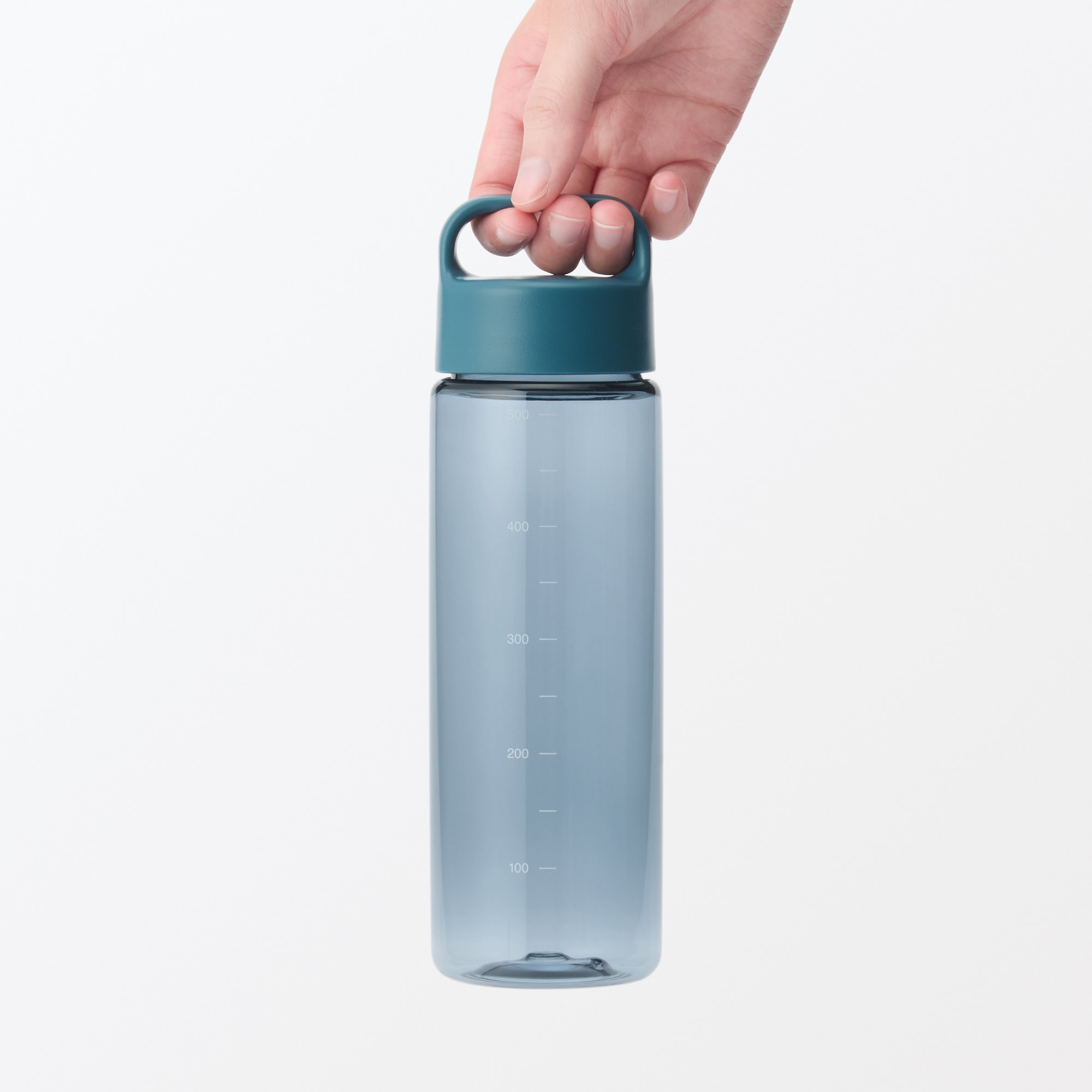 持ち運びやすい　目盛り付き　ドリンクボトル