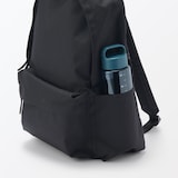 持ち運びやすい　目盛り付き　ドリンクボトル