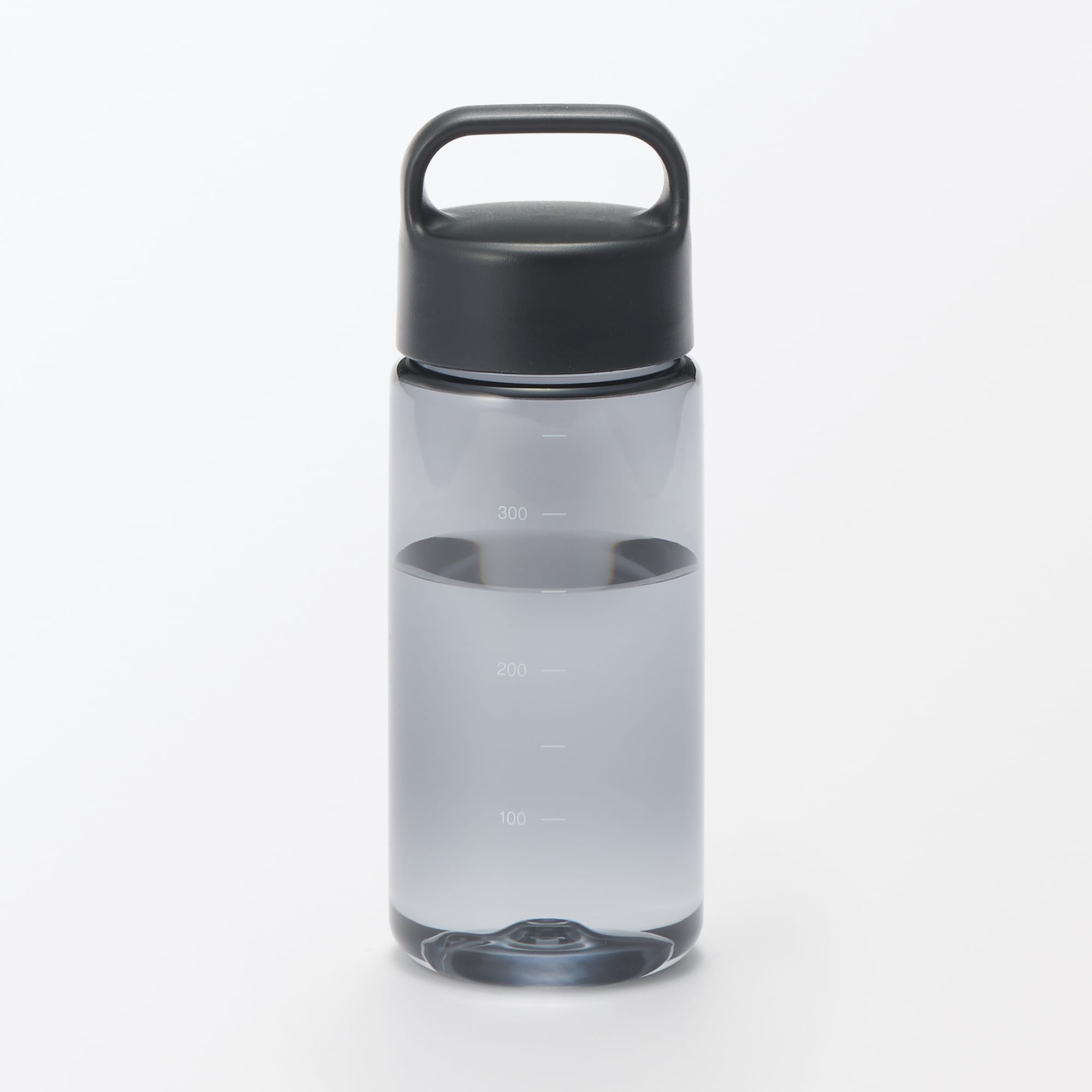 持ち運びやすい　目盛り付き　ドリンクボトル