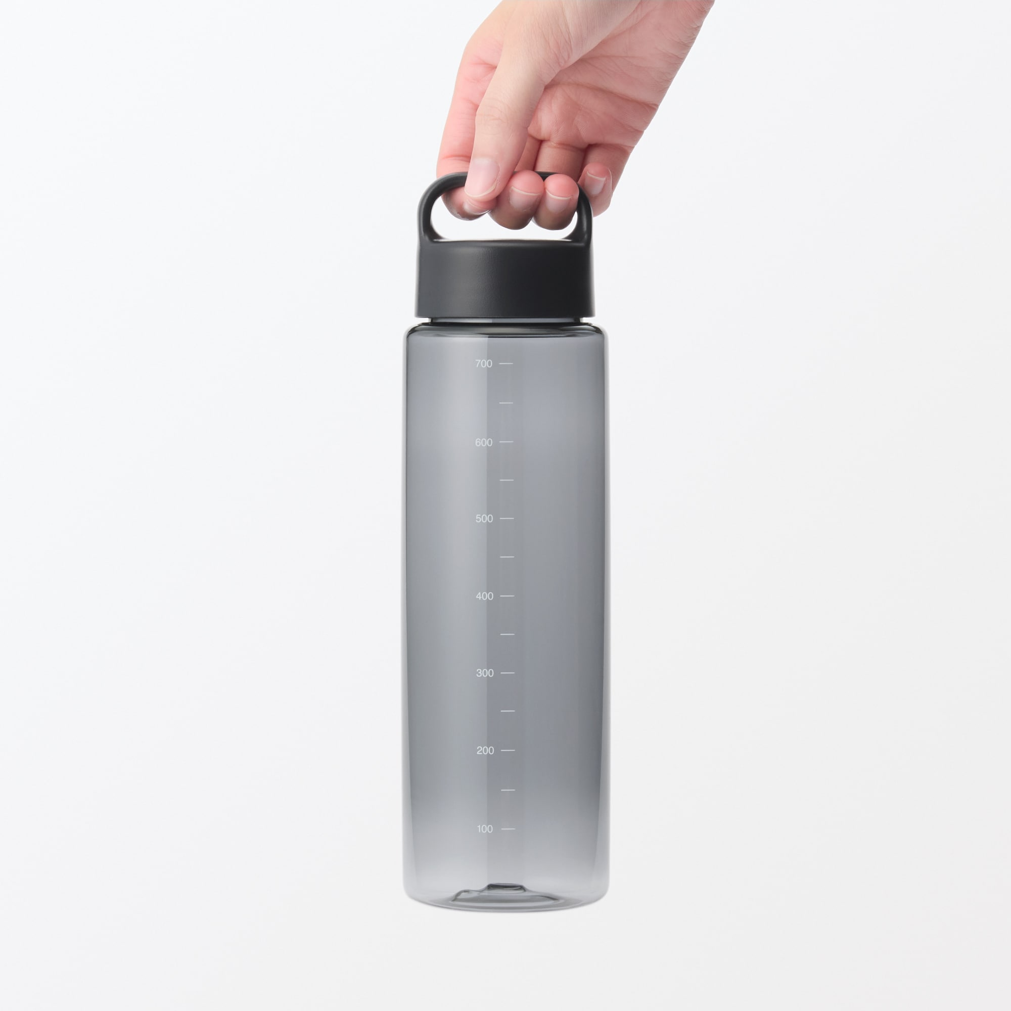 持ち運びやすい　目盛り付き　ドリンクボトル