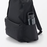 持ち運びやすい　目盛り付き　ドリンクボトル