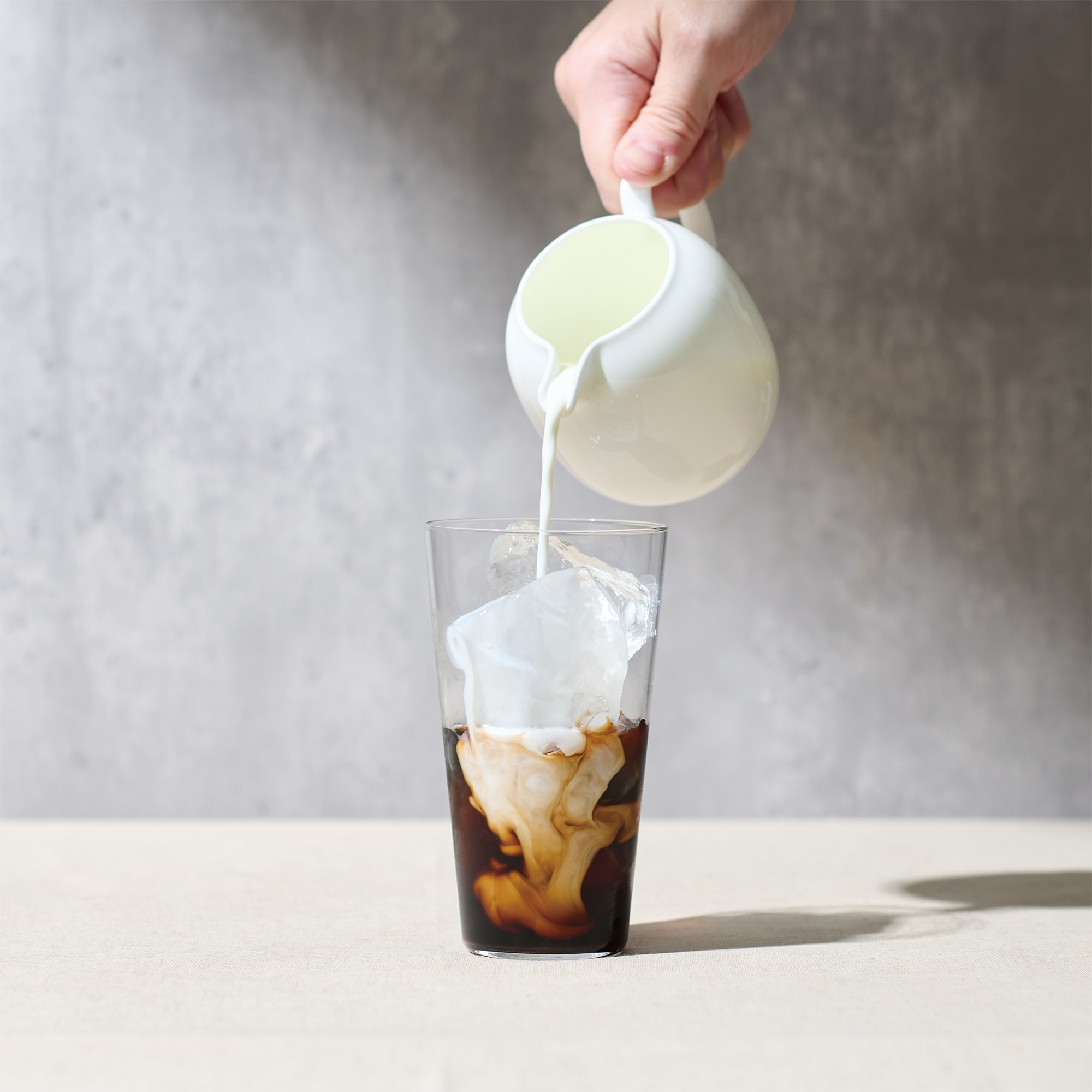 カフェインレス　カフェオレベース　無糖