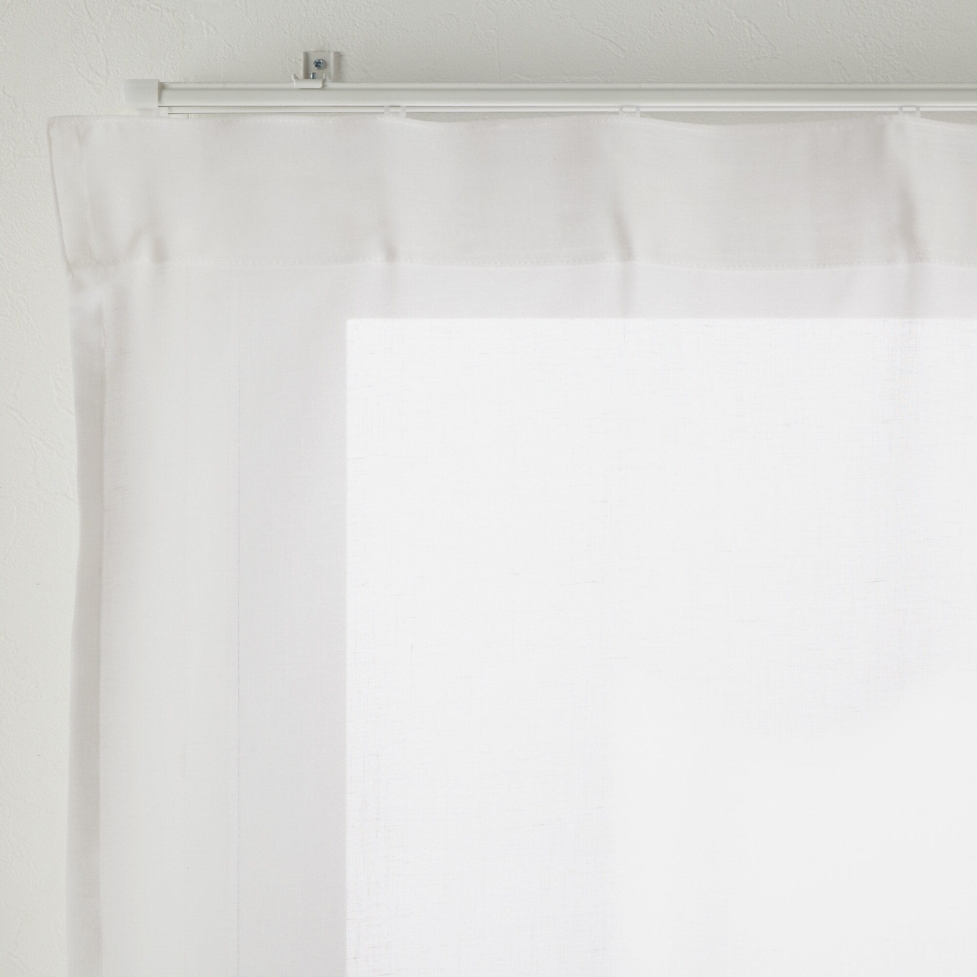 ポリエステルスラブボイルノンプリーツカーテン