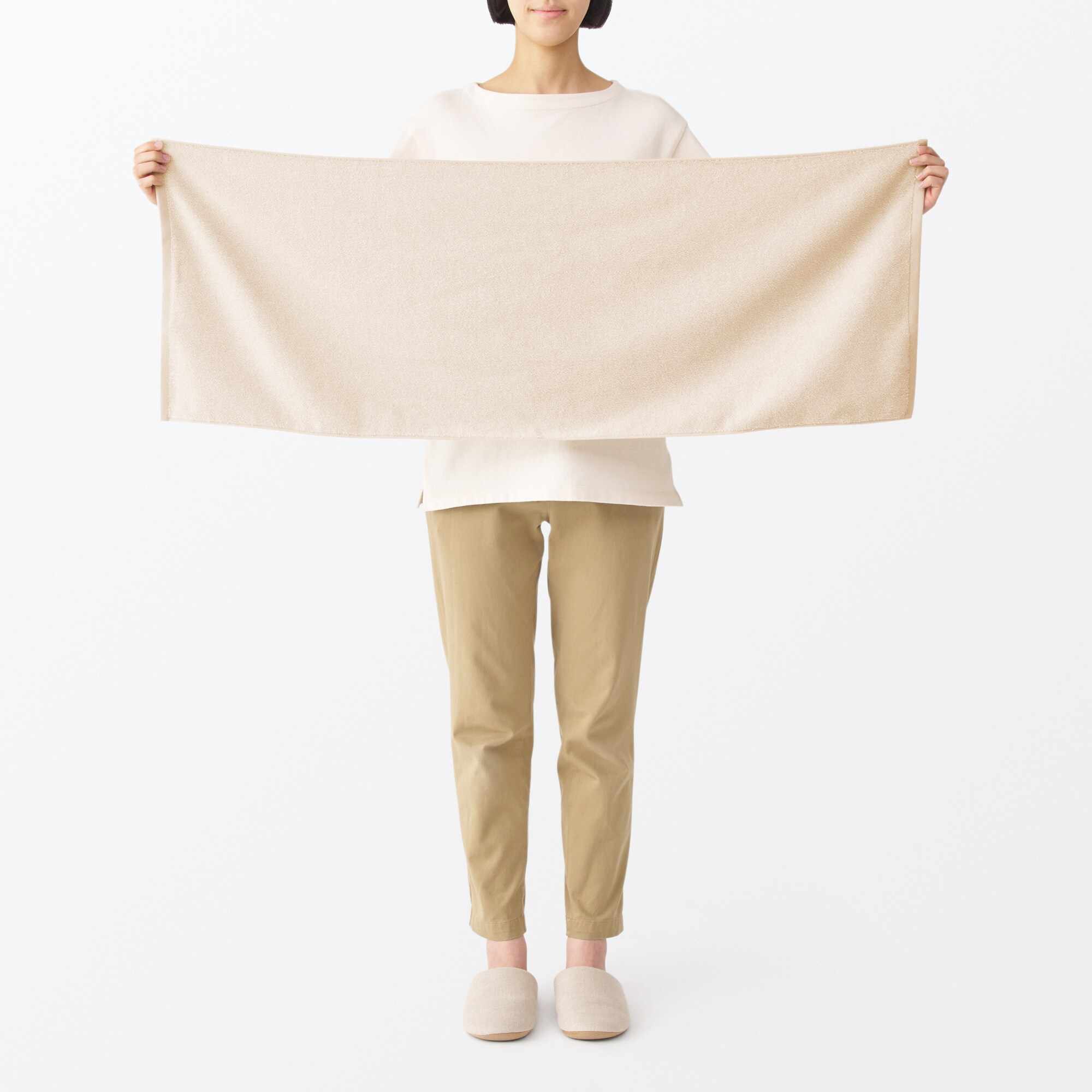 やわらか薄手スポーツタオル