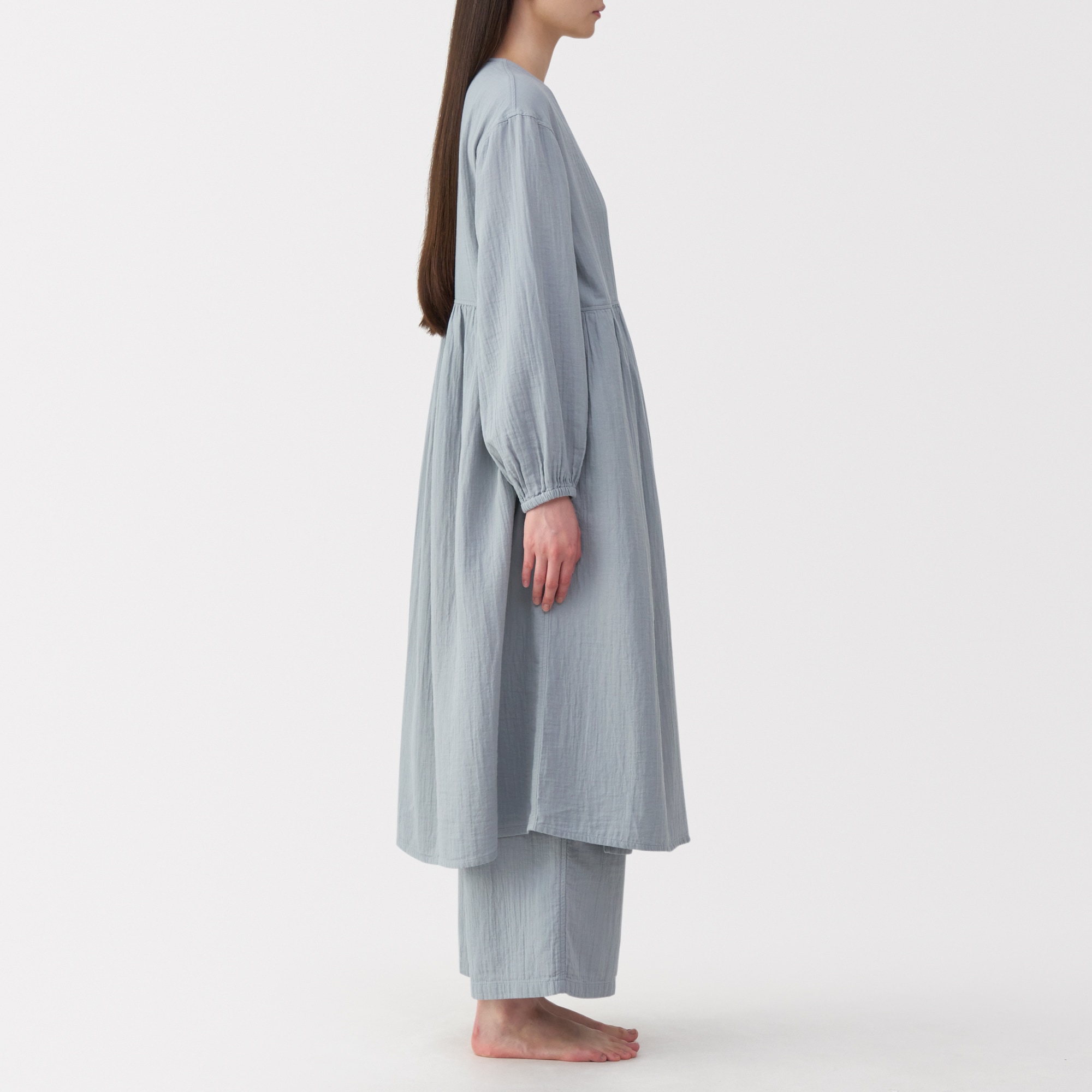 婦人　ふんわりしぼガーゼ　ロングカーディガン