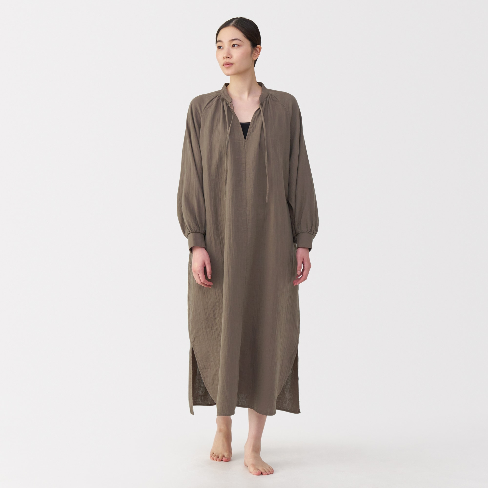 muta カーシプロゴ ワンピース Logo zip one-piece black – LE.NAN