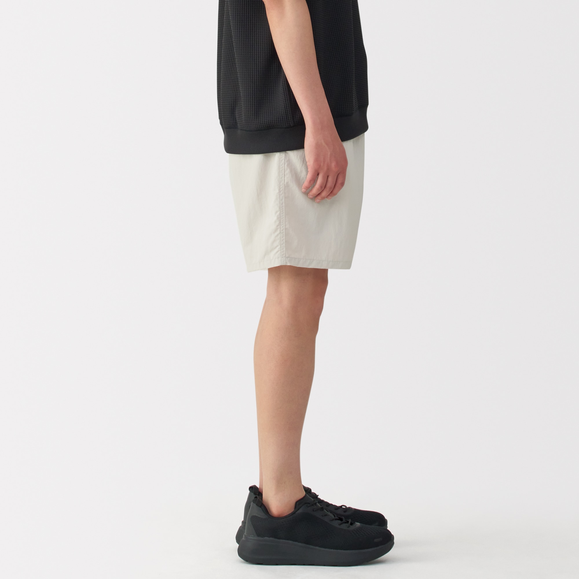 紳士　撥水ナイロンポケッタブルショートパンツ