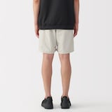 紳士　撥水ナイロンポケッタブルショートパンツ