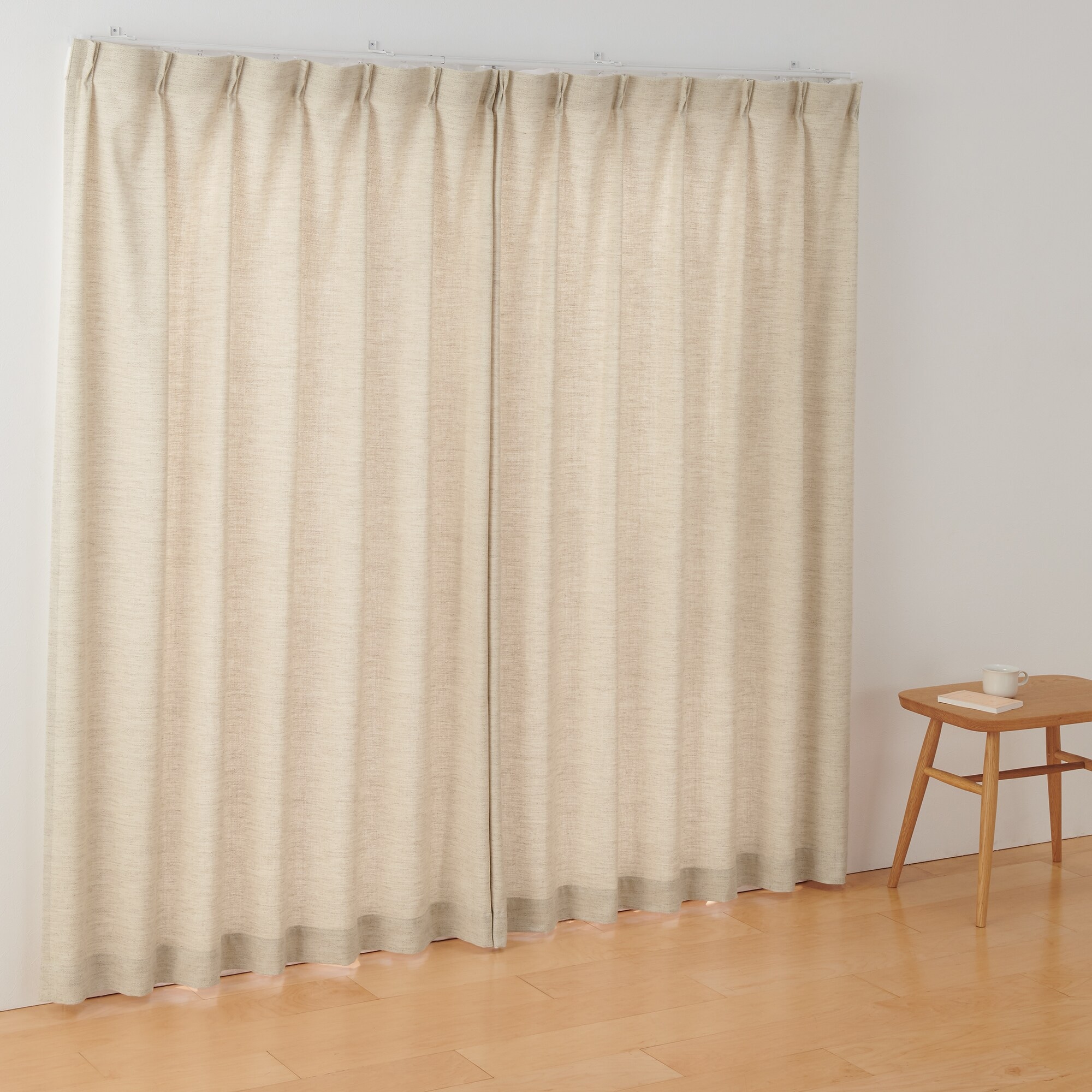 ポリエステルバスケット織　プリーツカーテン・２枚組